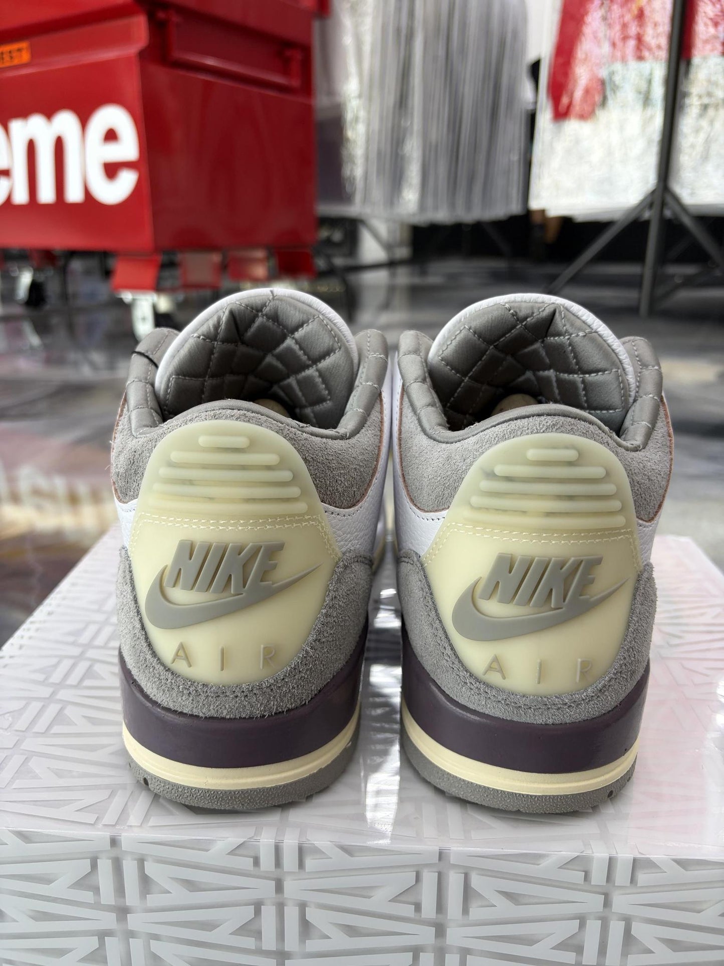 Jordan 3 A Ma Maniére Used Size 9.5