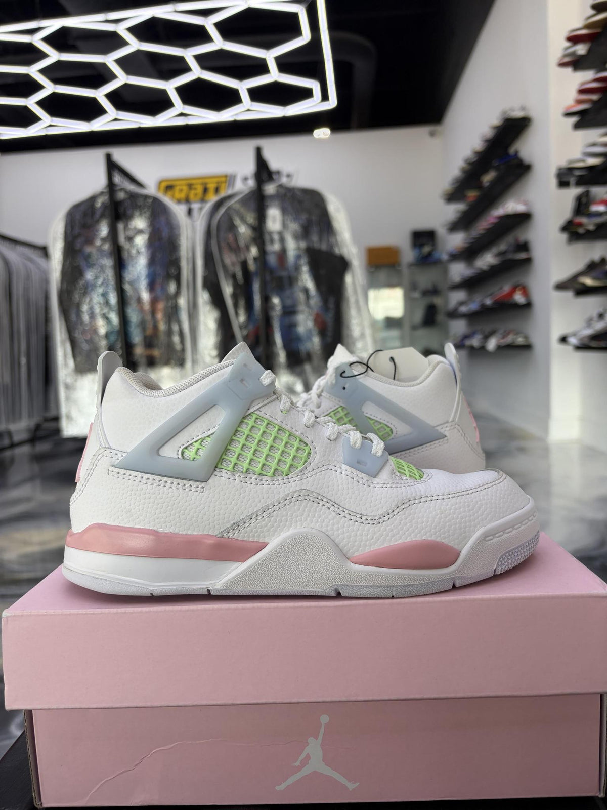 Jordan 4 "Soft Pink" Used Size 1Y