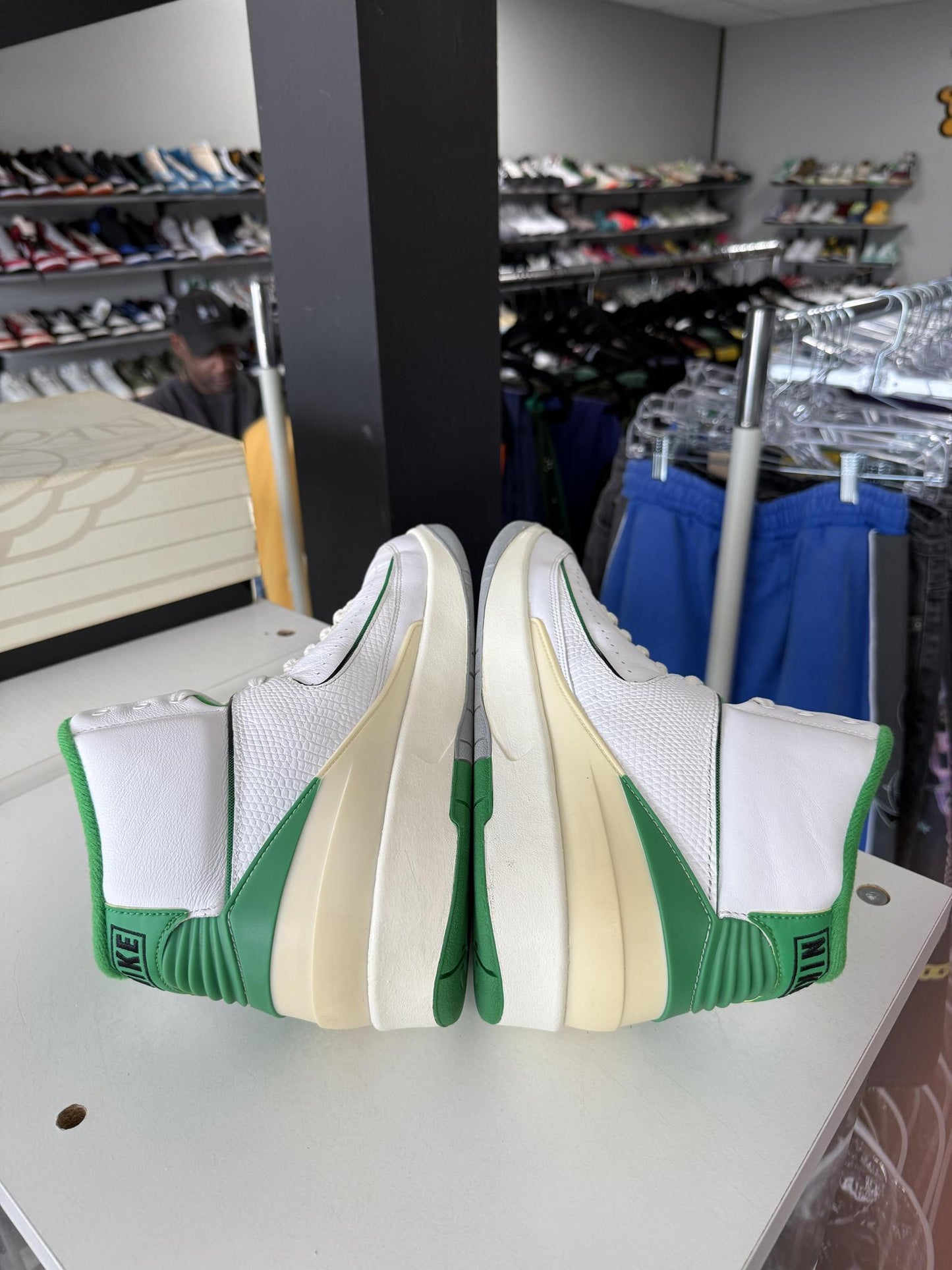 Jordan 2 "Lucky Green" Used Size 13