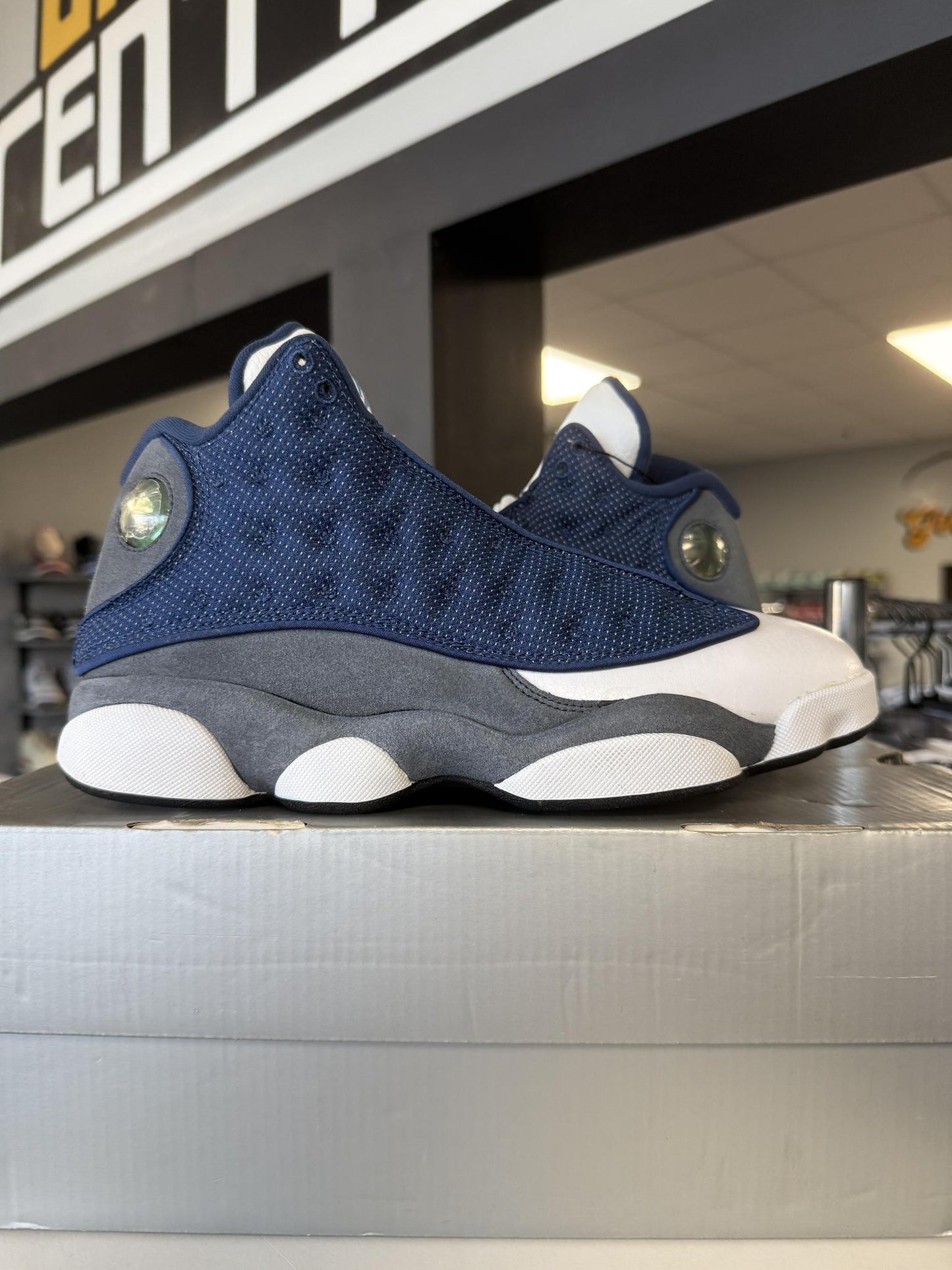 Jordan 13 "Flint" Used Size 8