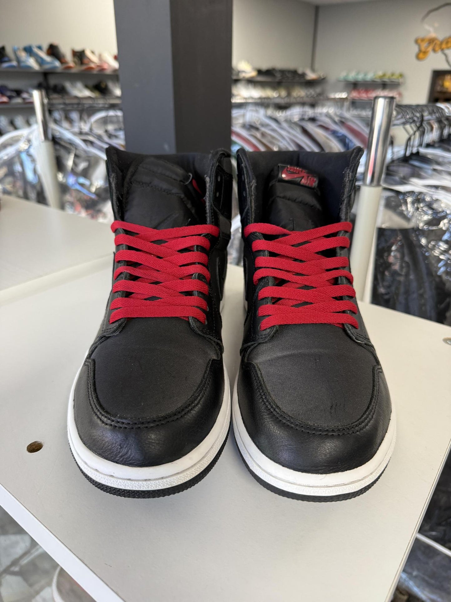 Jordan 1 Black Gym Red Used Size 12