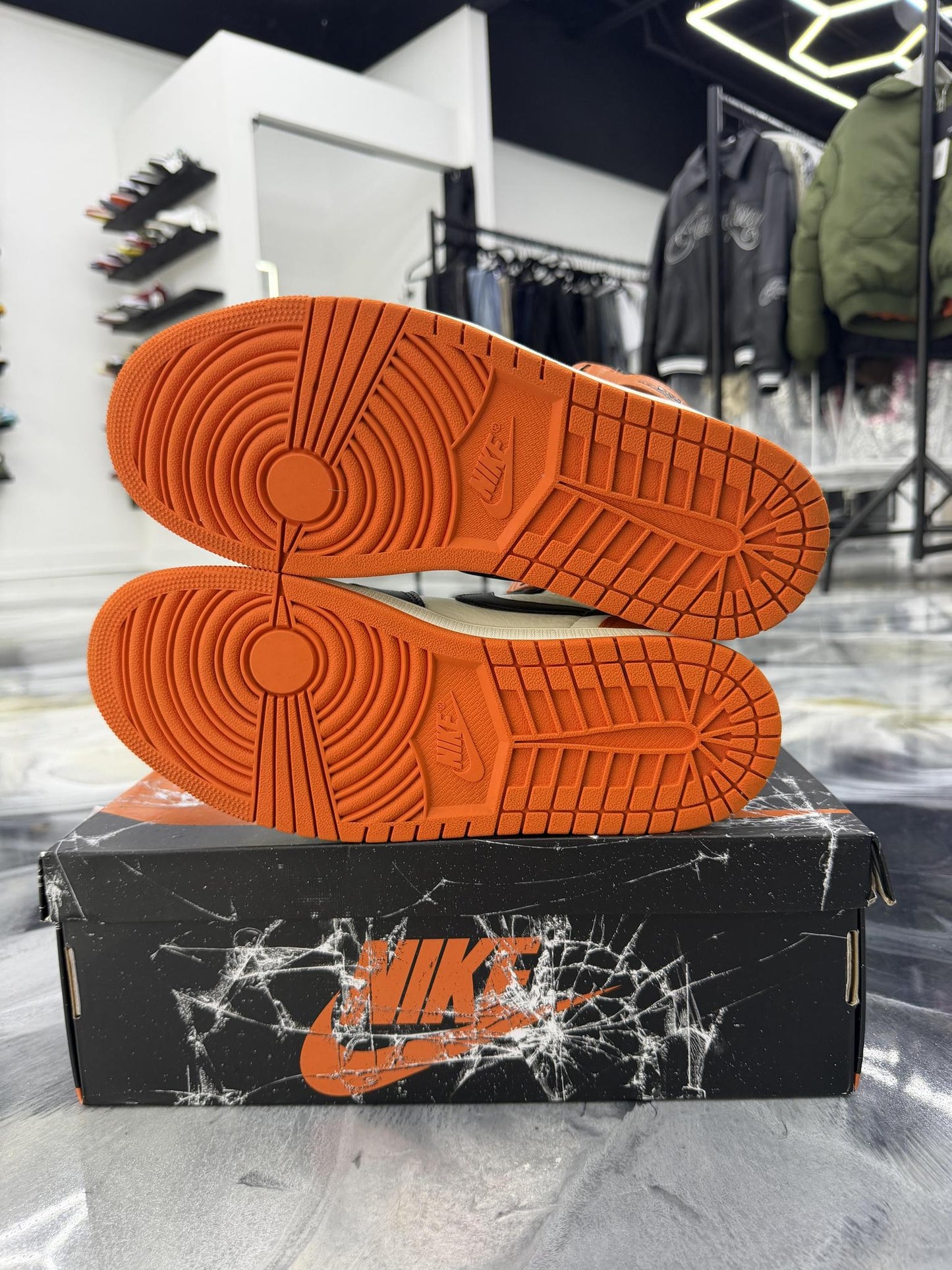 Jordan 1 "Shattered Backboard" Used Size 10