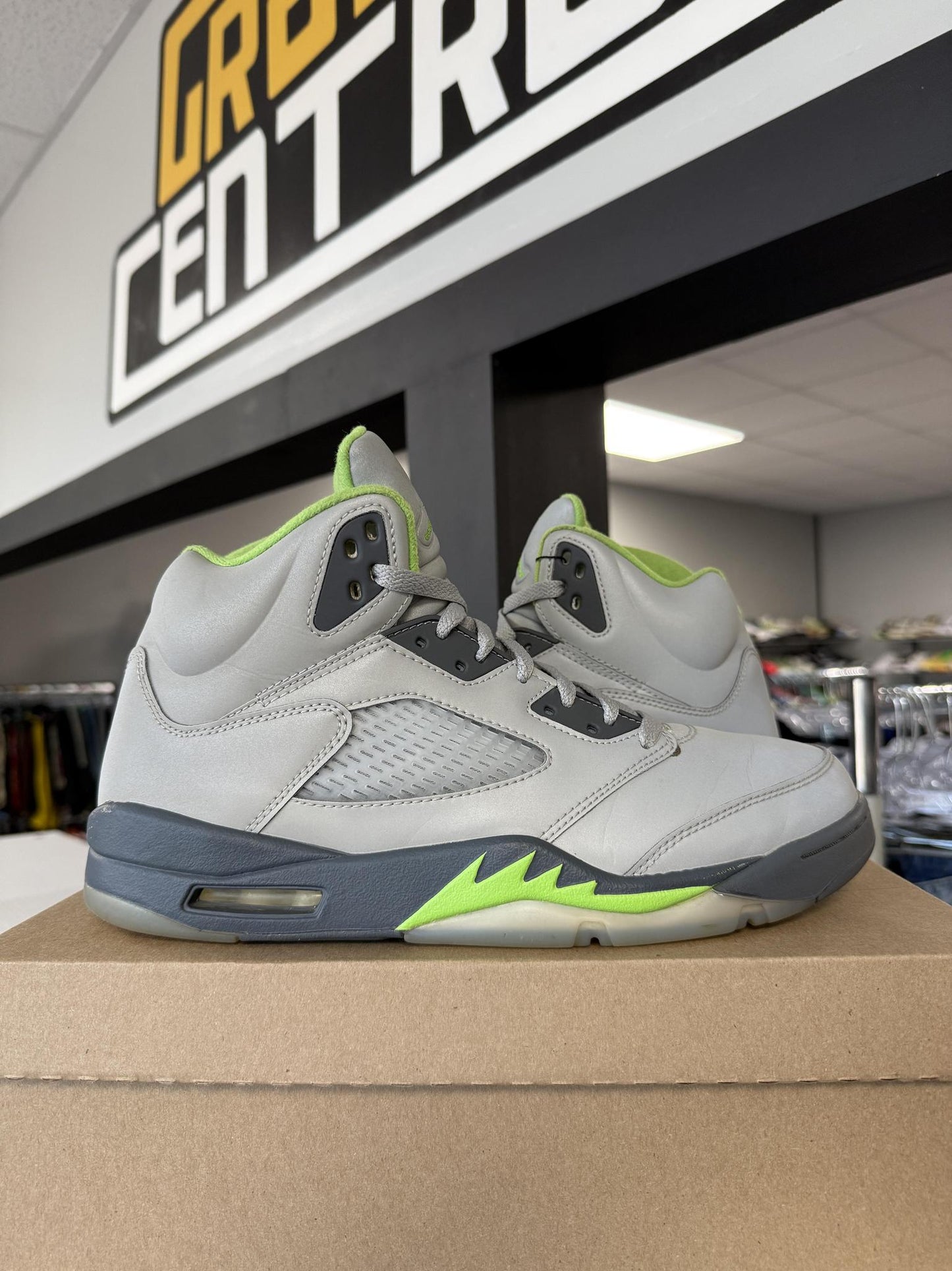Jordan 5 "Green Bean" Used Size 11.5