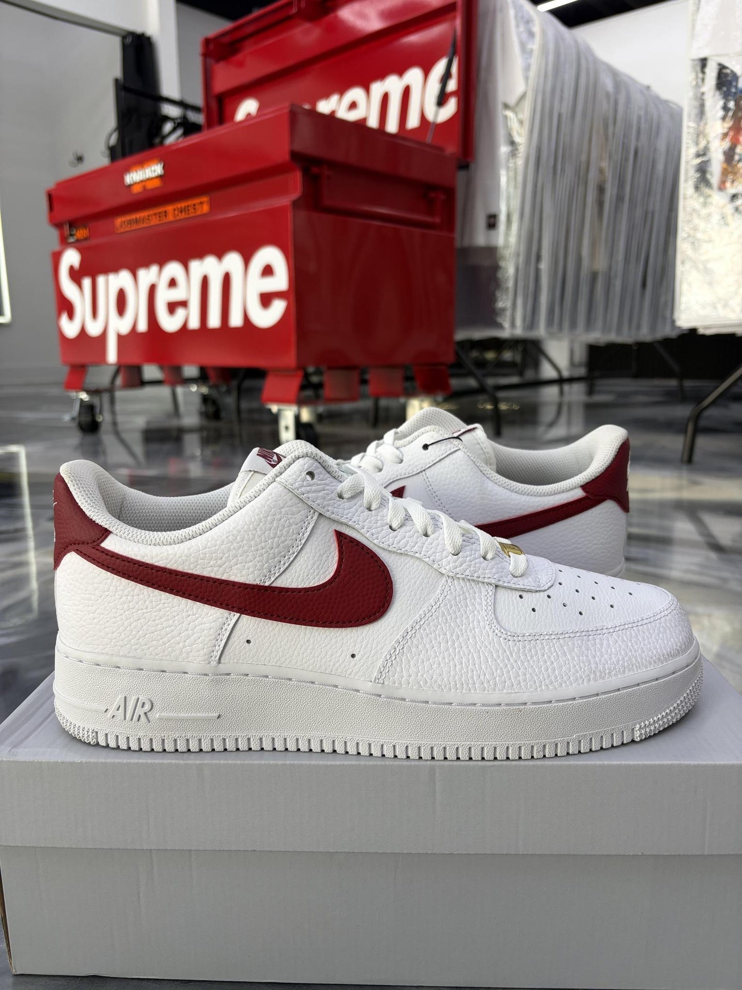 Nike Air Force 1 Low "White Red" Used Size 12