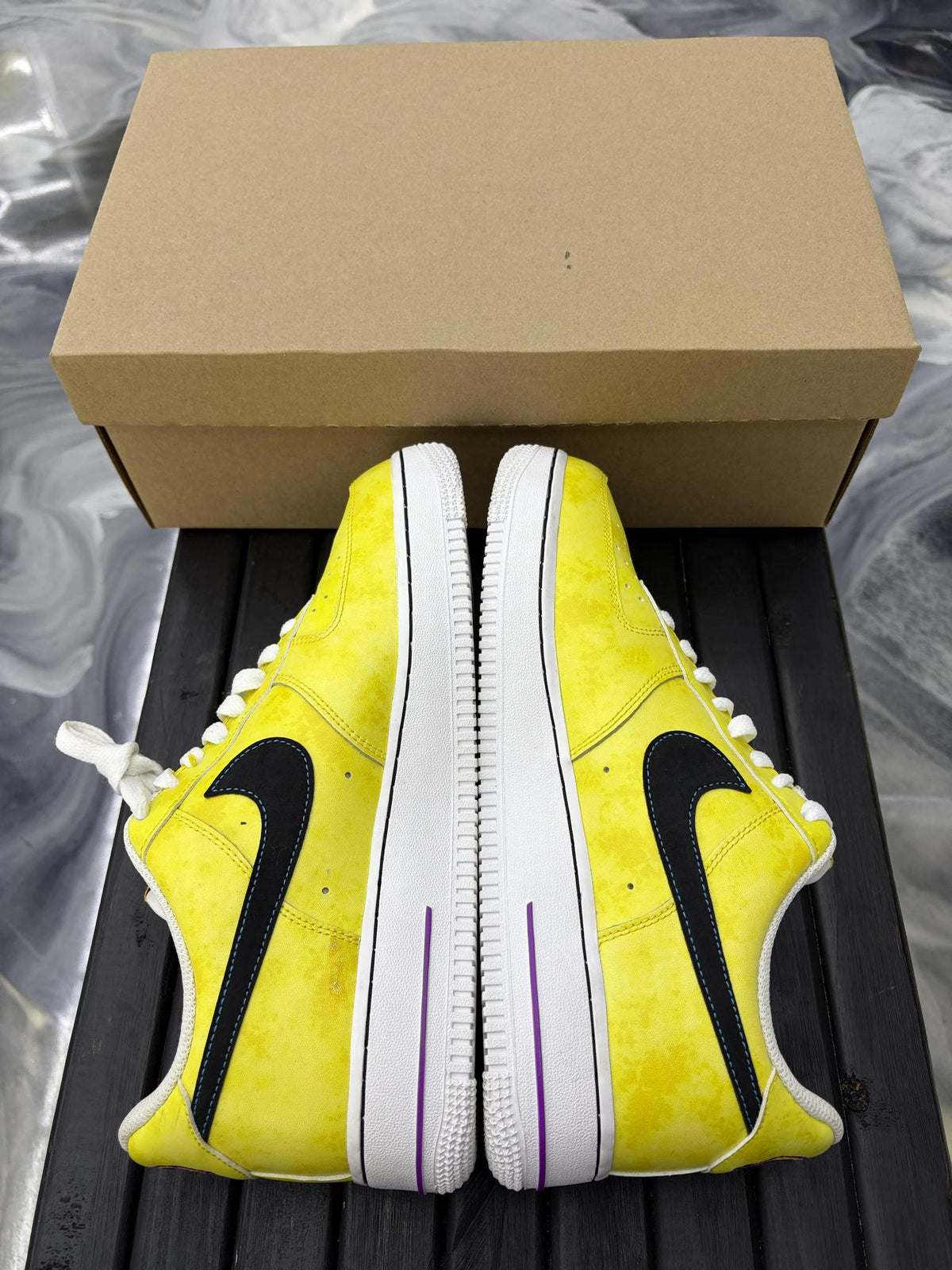 Nike Air Force 1 Low "Peace, Love & Basketball" Used Size 8.5