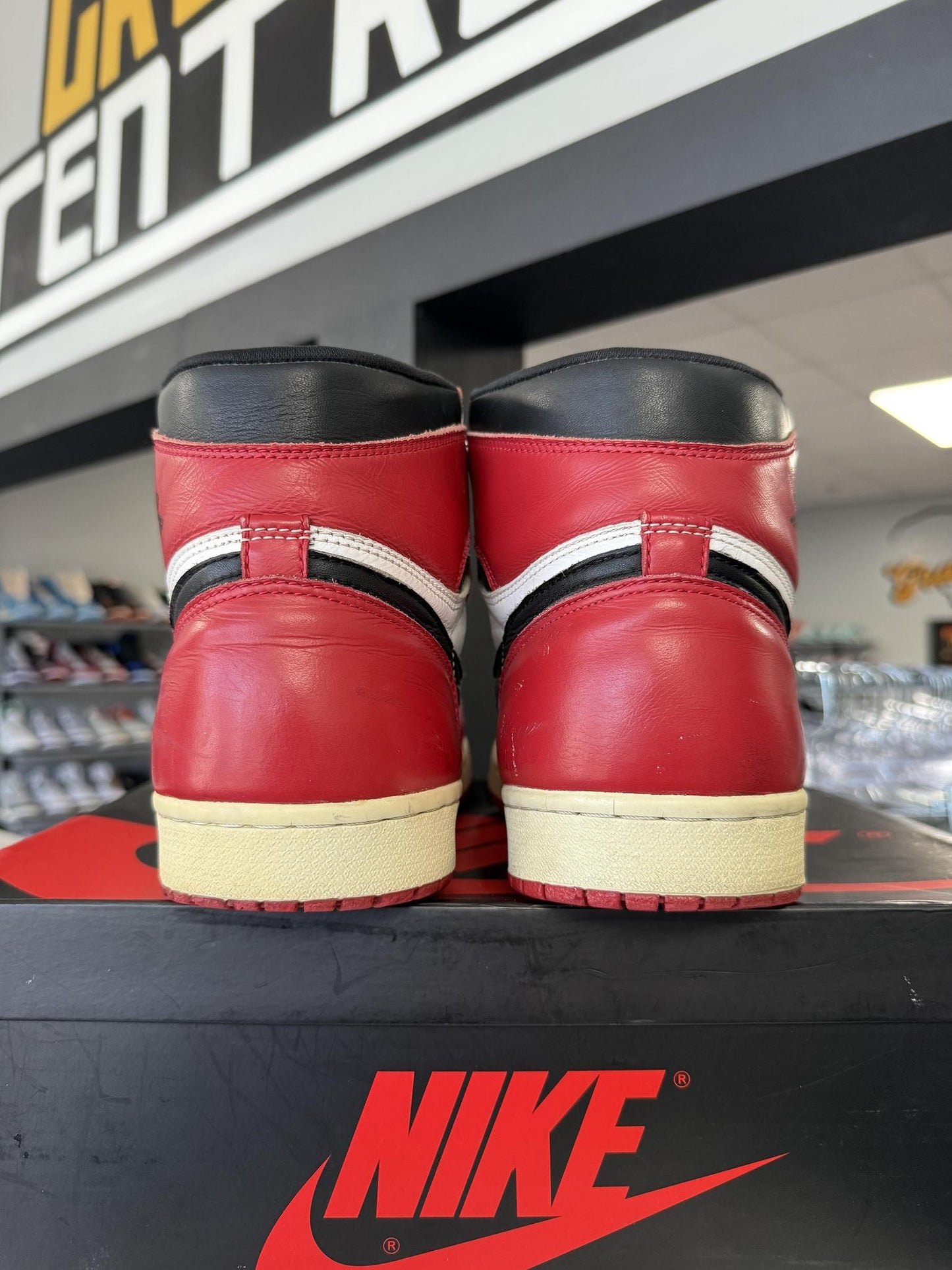 Jordan 1 "Chicago (1994)" Used Size 14