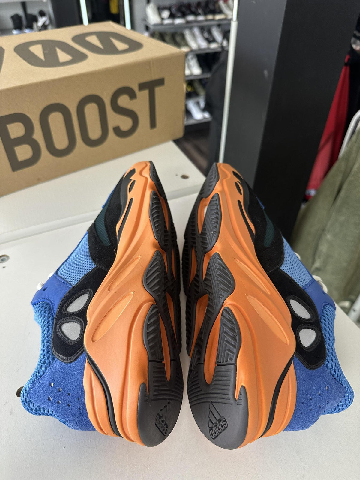 Adidas Yeezy 700 "Bright Blue" Used Size 11