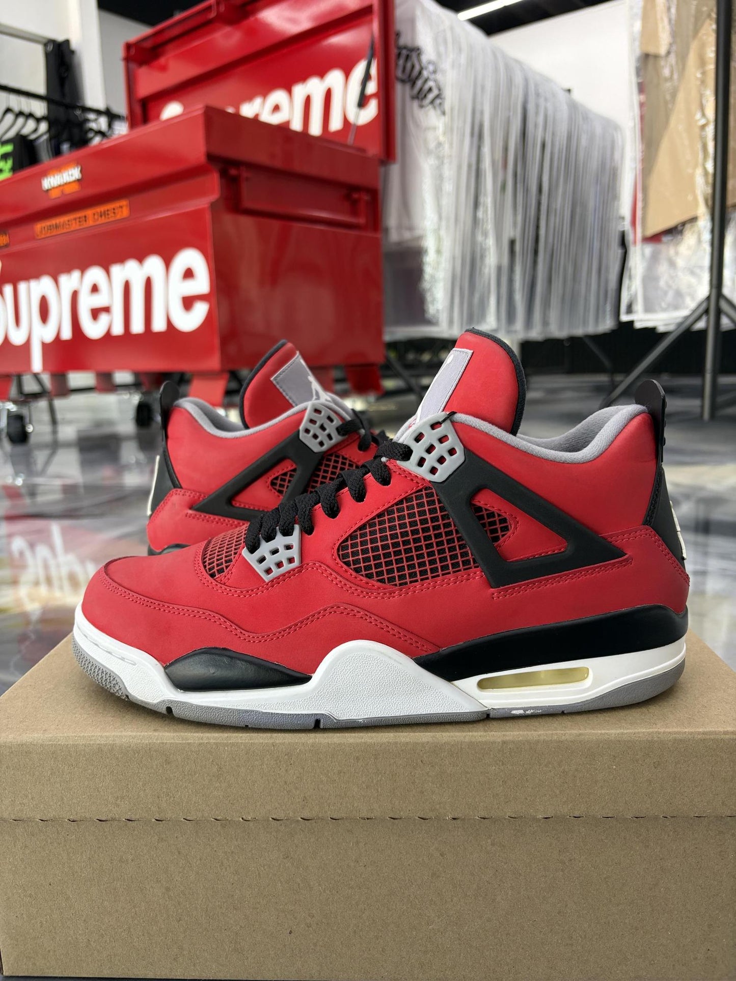 Jordan 4 "Toro Bravo" 2013 Used Size 10