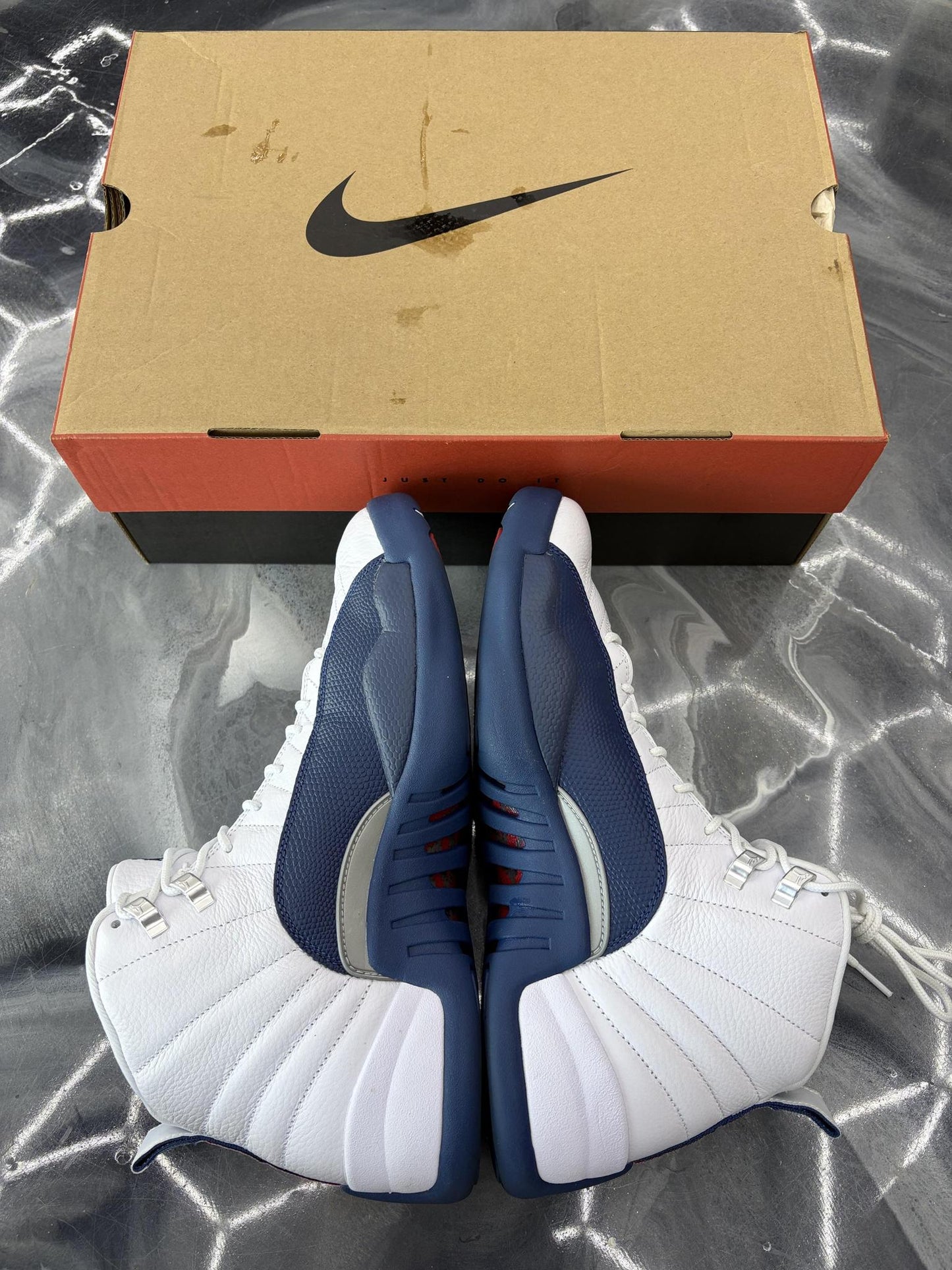 Jordan 12 "French Blue" Used Size 10.5