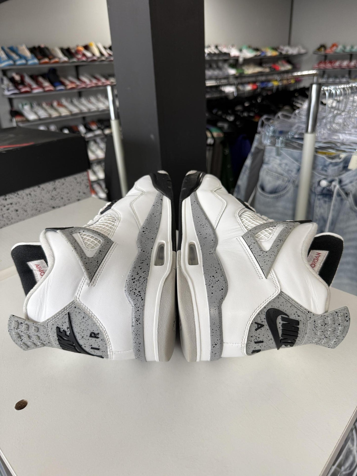 Jordan 4 "White Cement" Used Size 10.5
