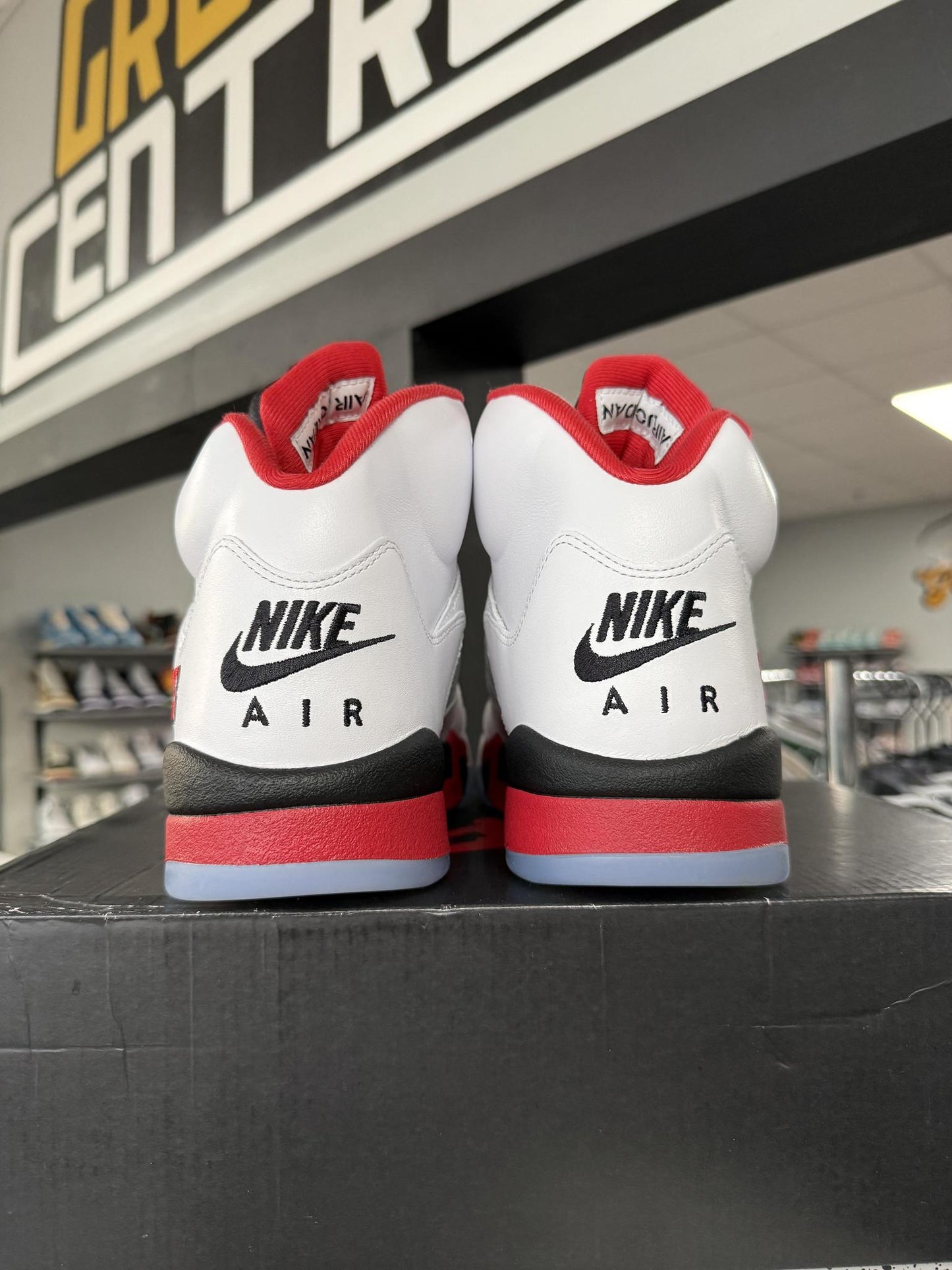 Jordan 5 "Fire Red" Used Size 12