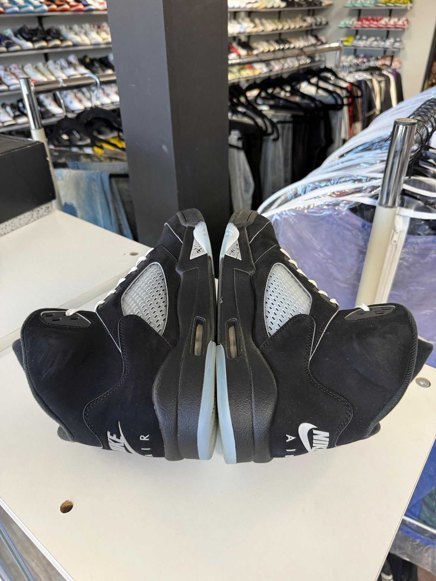 Jordan 5 "Metallic Reimagined" Used Size 12