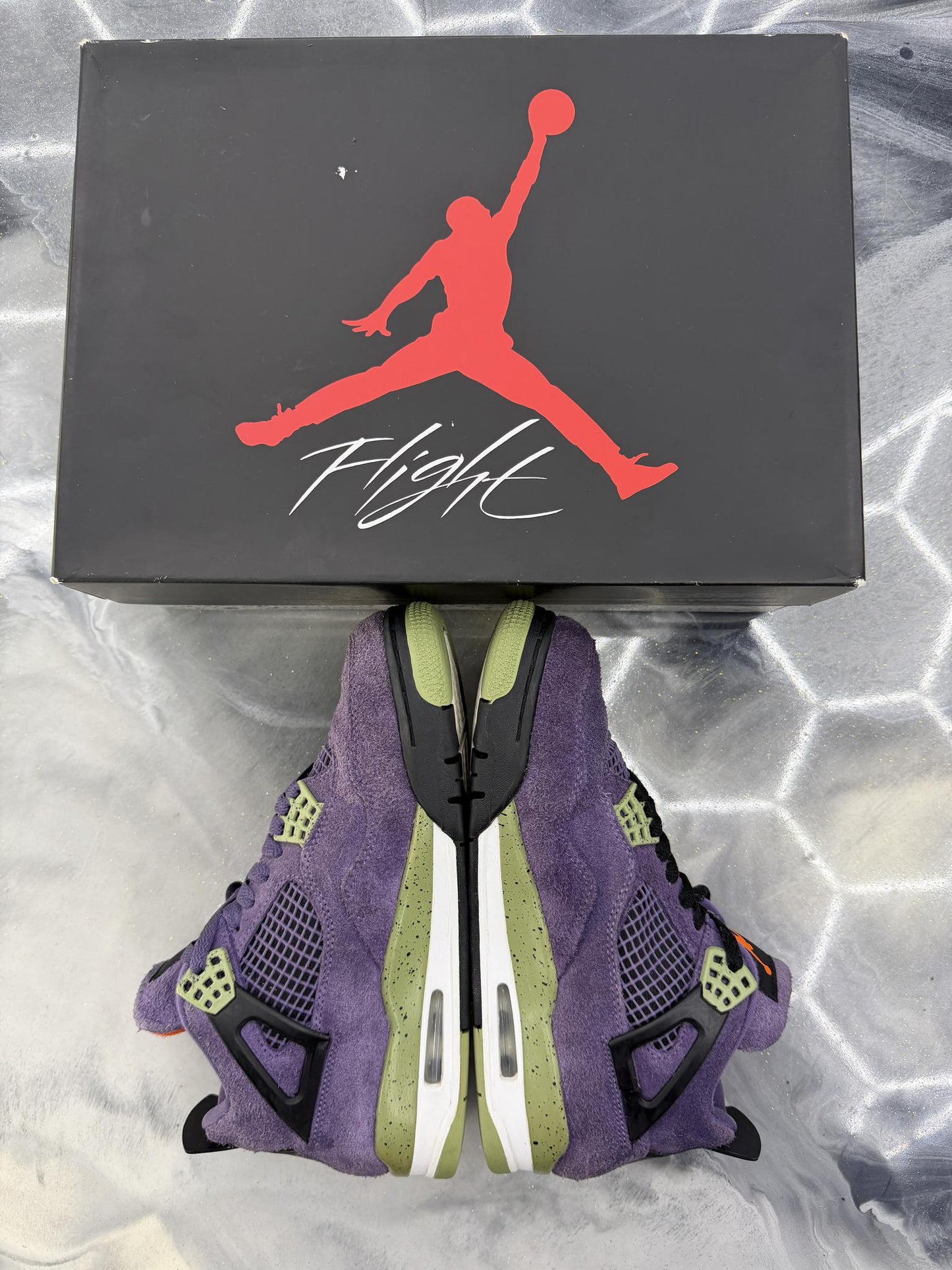 Jordan 4 Canyon Purple Used Size 7.5