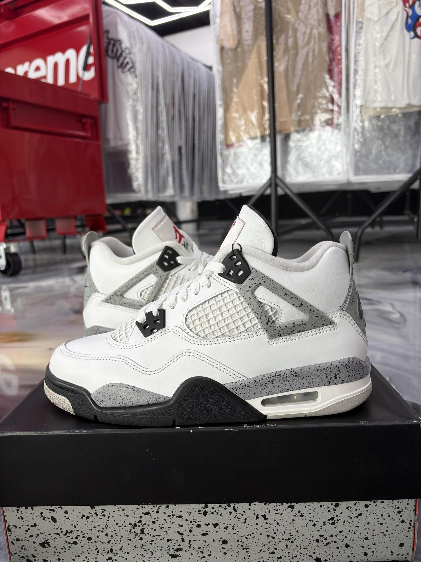 Jordan 4 "White Cement" Used Size 7Y/8.5W