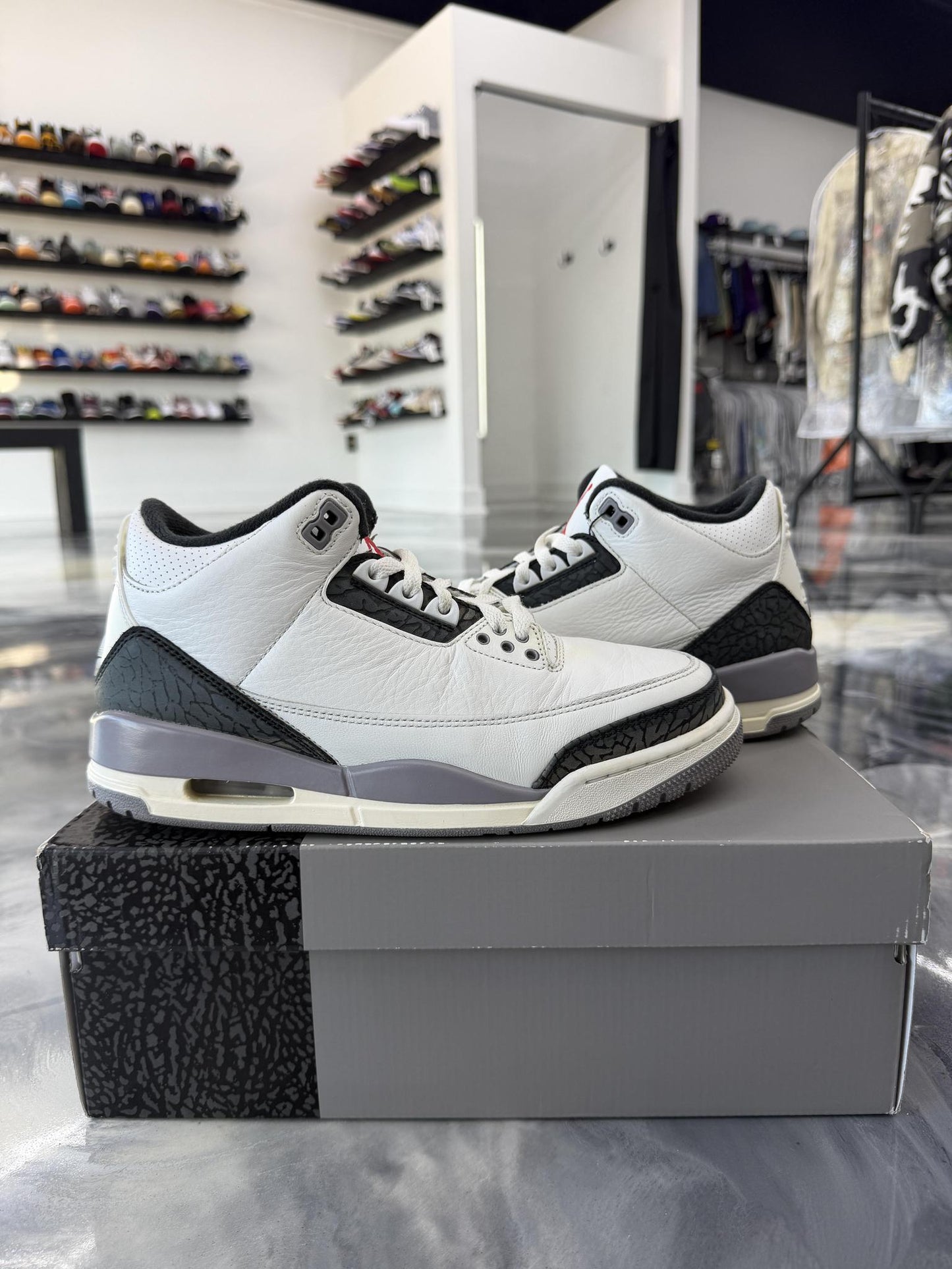 Jordan 3 "Cement Grey" Used Size 8