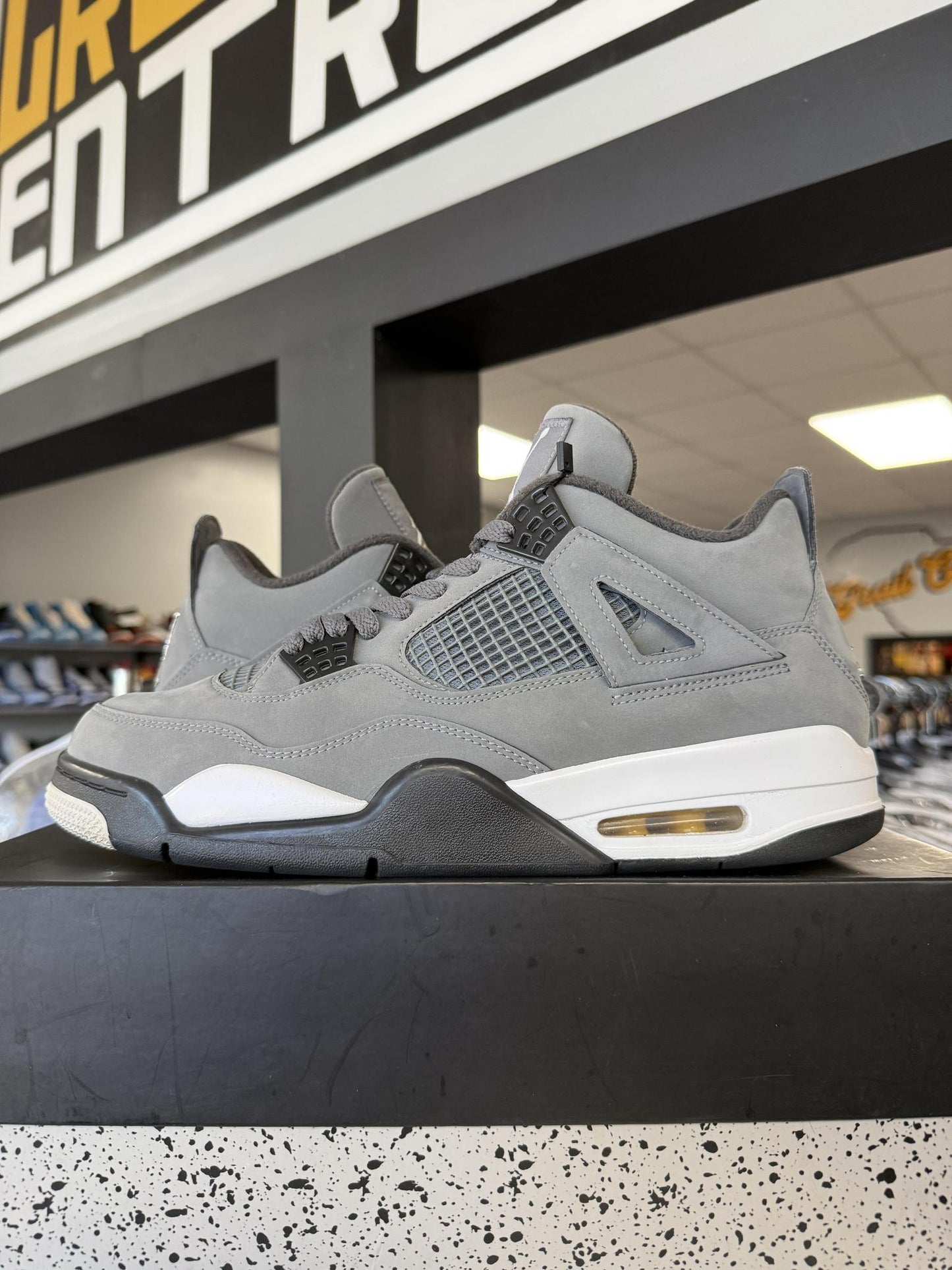 Jordan 4 "Cool Grey" Used Size 11.5