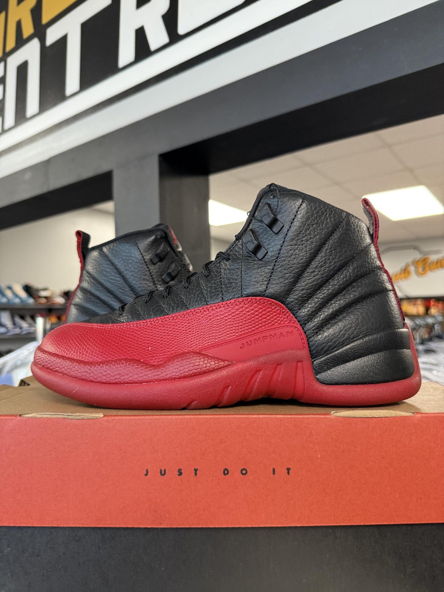 Jordan 12 "Flu Game" Used Size 8.5