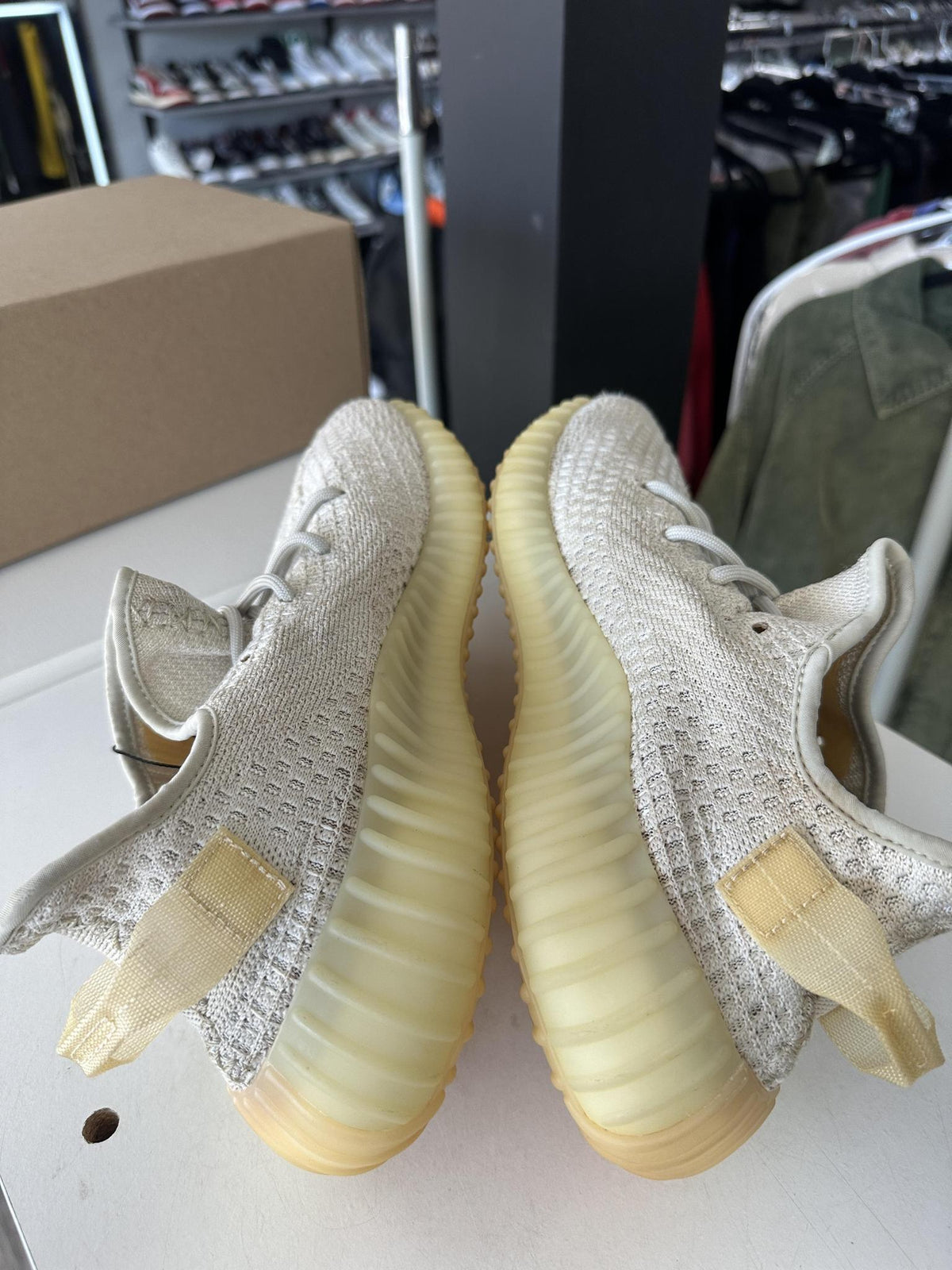 Adidas Yeezy 350 "Light" Used Size 10.5