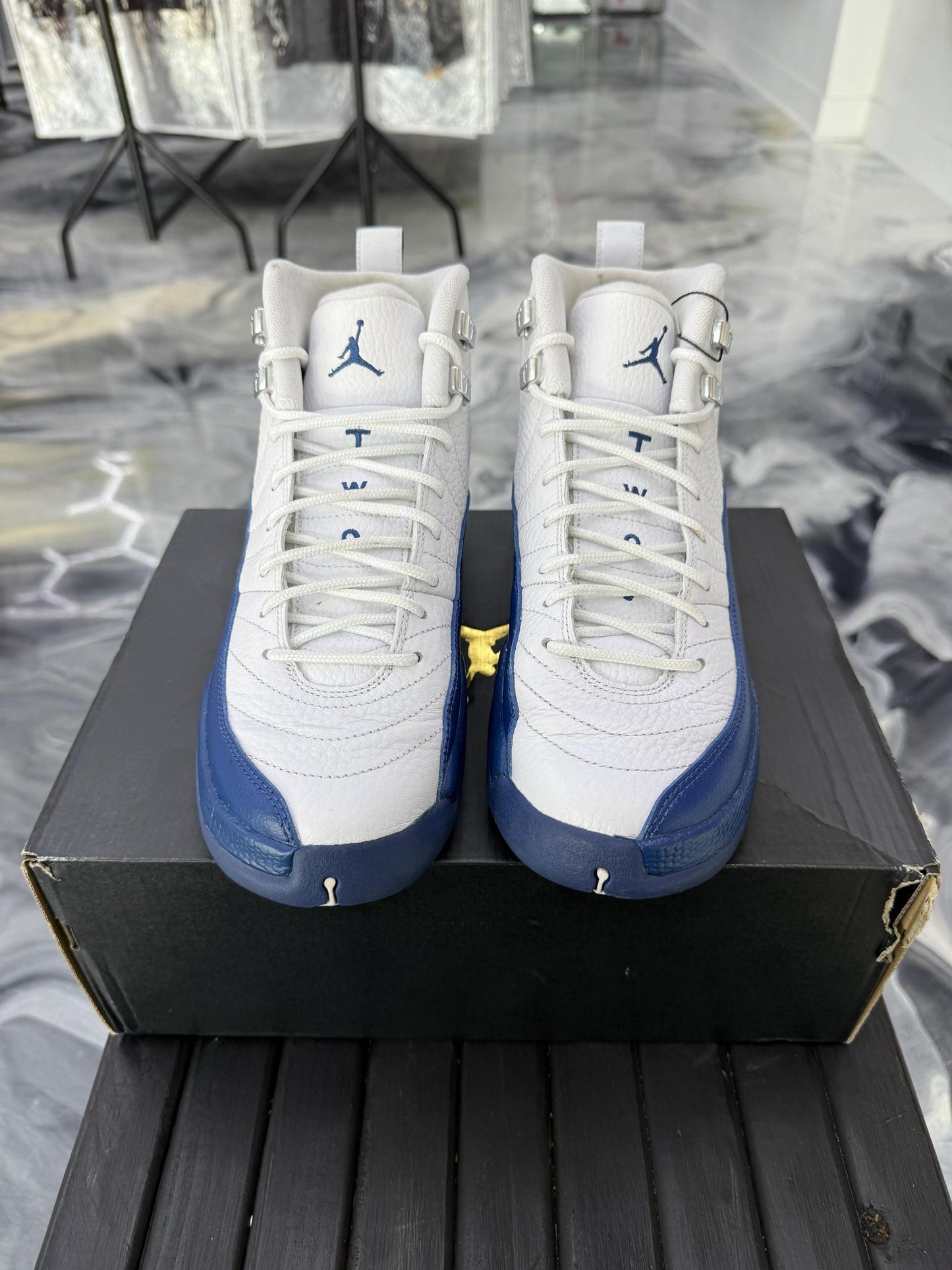 Jordan 12 "French Blue" Used Size 7Y/8.5W