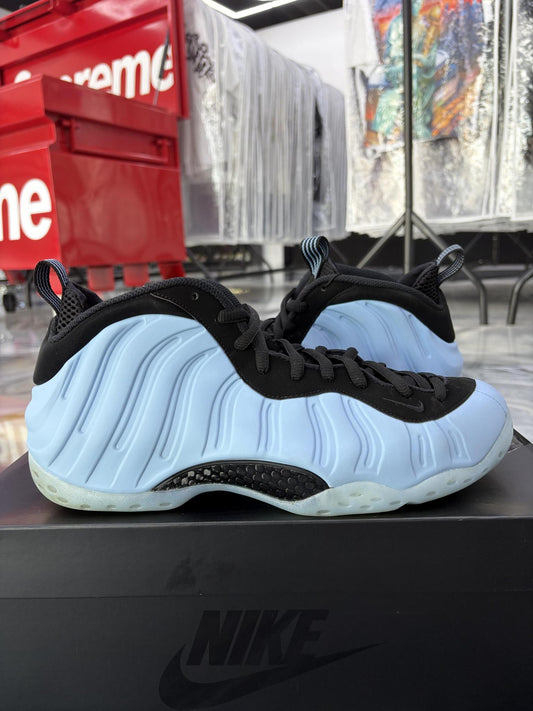 Nike Foamposite One "Psychic Blue" Used Size 11