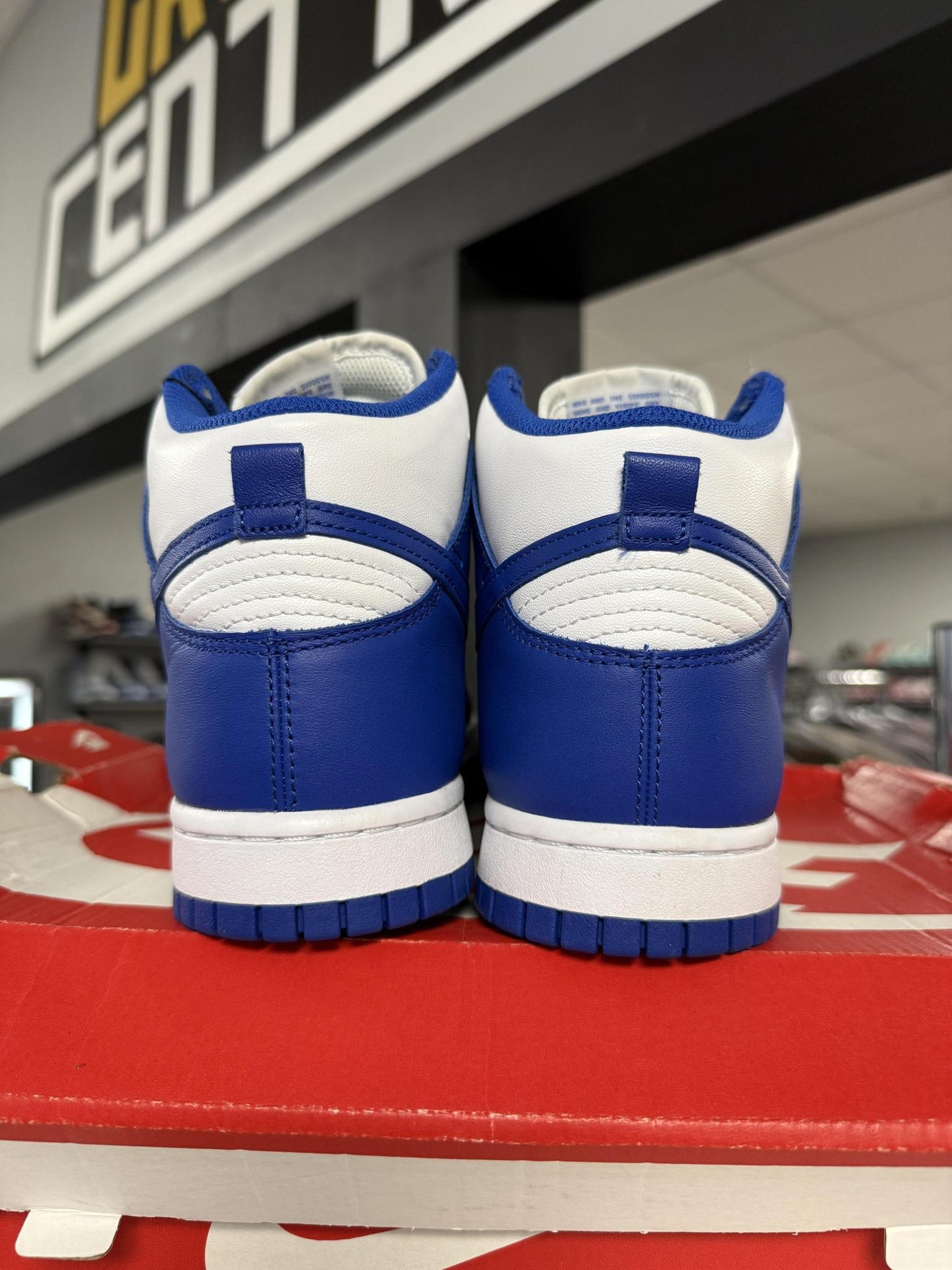 Dunk High "Kentucky" Used Size 8.5