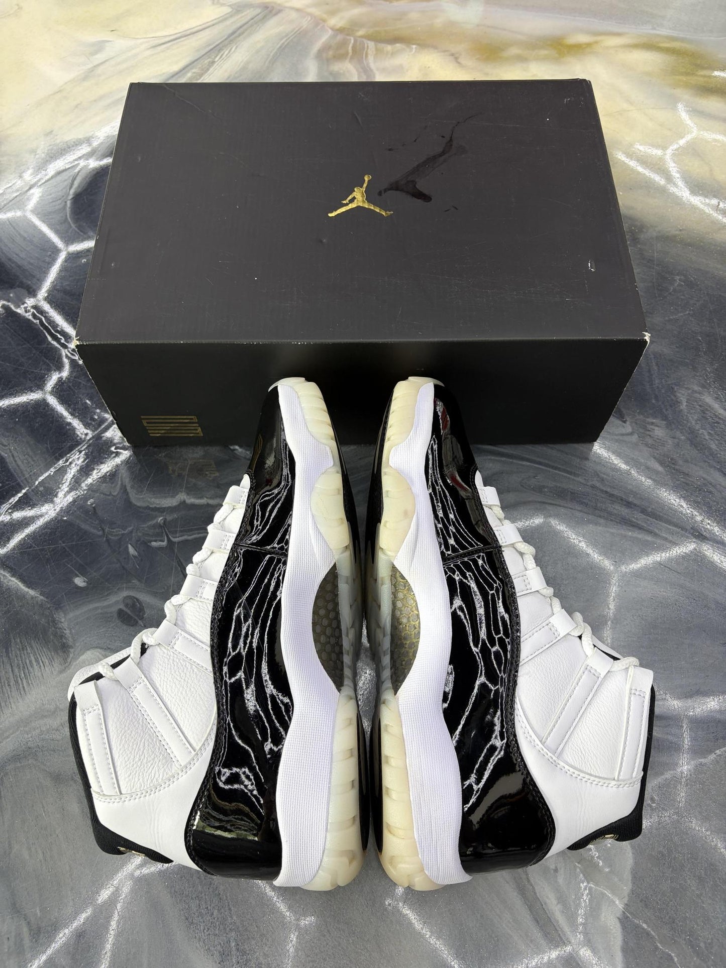 Jordan 11 "Gratitude" Used Size 10