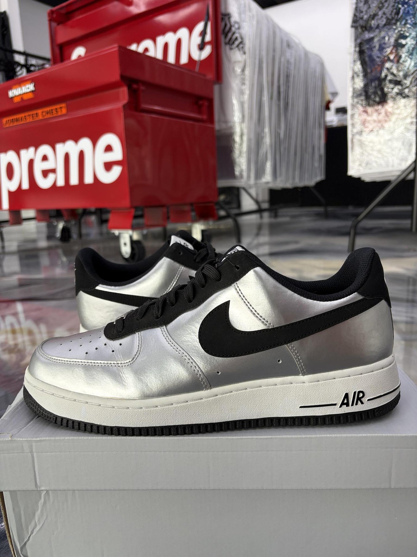 Nike Air Force 1 "Metallic" Used Size 11.5