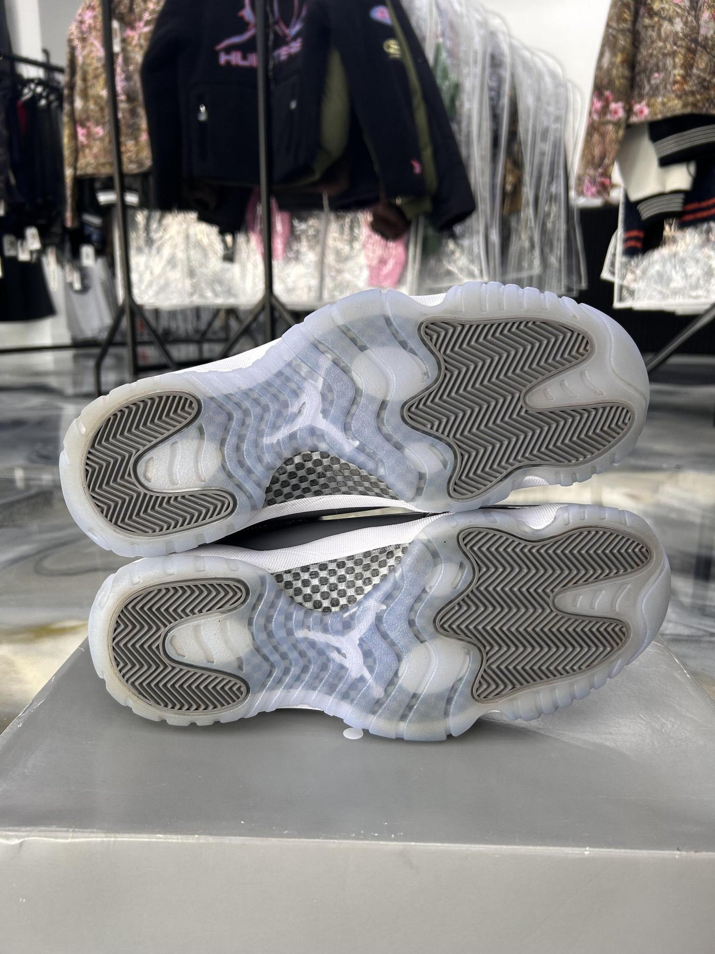 Jordan 11 "Cool Grey" Used Size 11.5