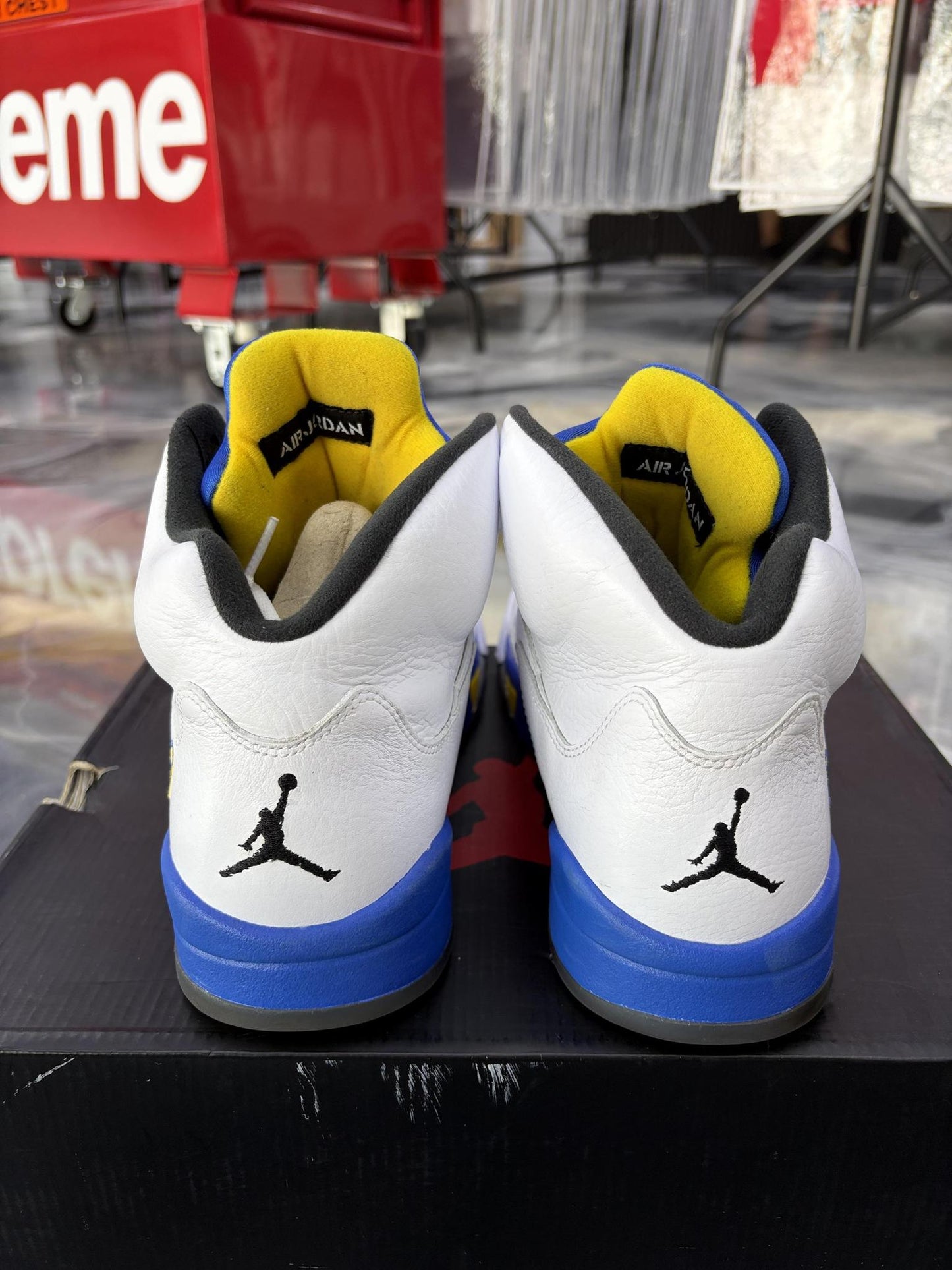 Jordan 5 "Laney" Used Size 11