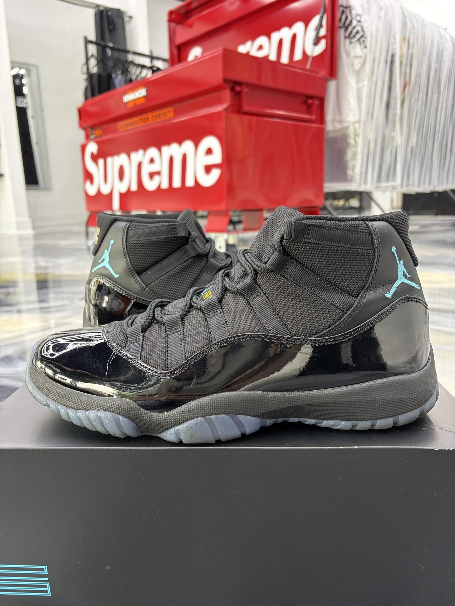 Jordan 11 "Gamma" Used Size 11