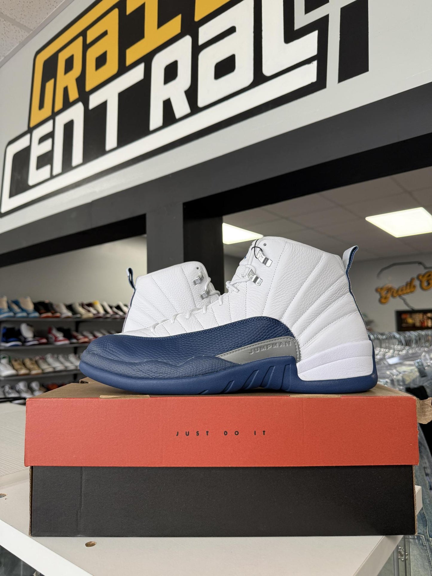 Jordan 12 "French Blue" Used Size 14