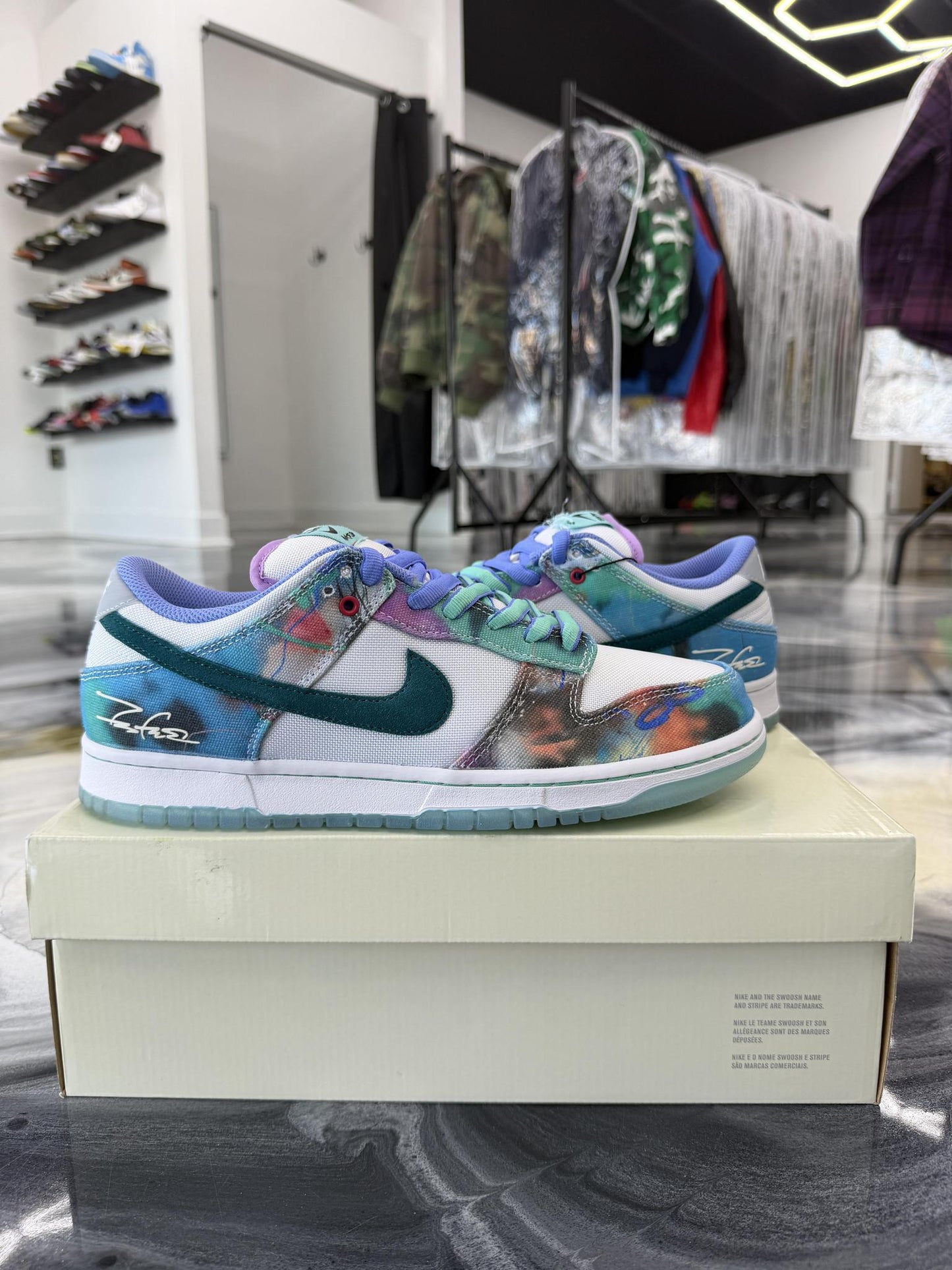 Nike SB Dunk Low "Futura" Used Size 9.5