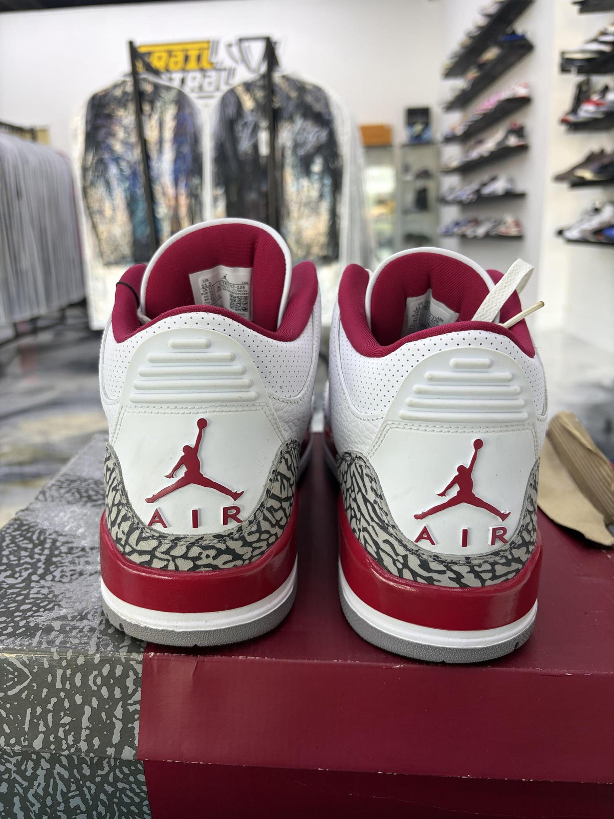 Jordan 3 "Cardinal" Used Size 11.5