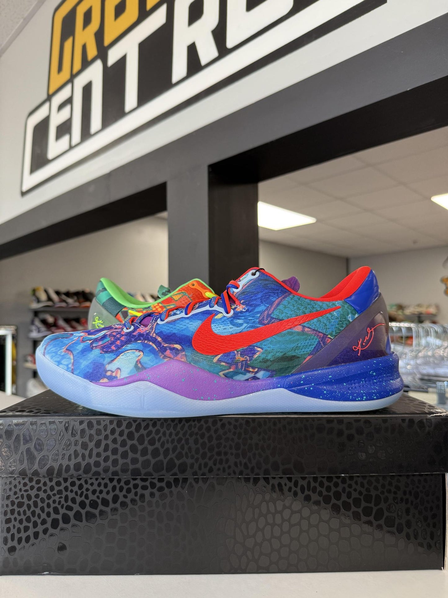 Kobe 8 "What The" Used Size 11