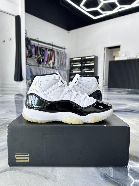Jordan 11 "Gratitude" Used Size 8