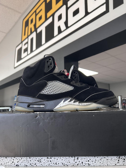 Jordan 5 "Metallic Reimagined" Used Size 10.5