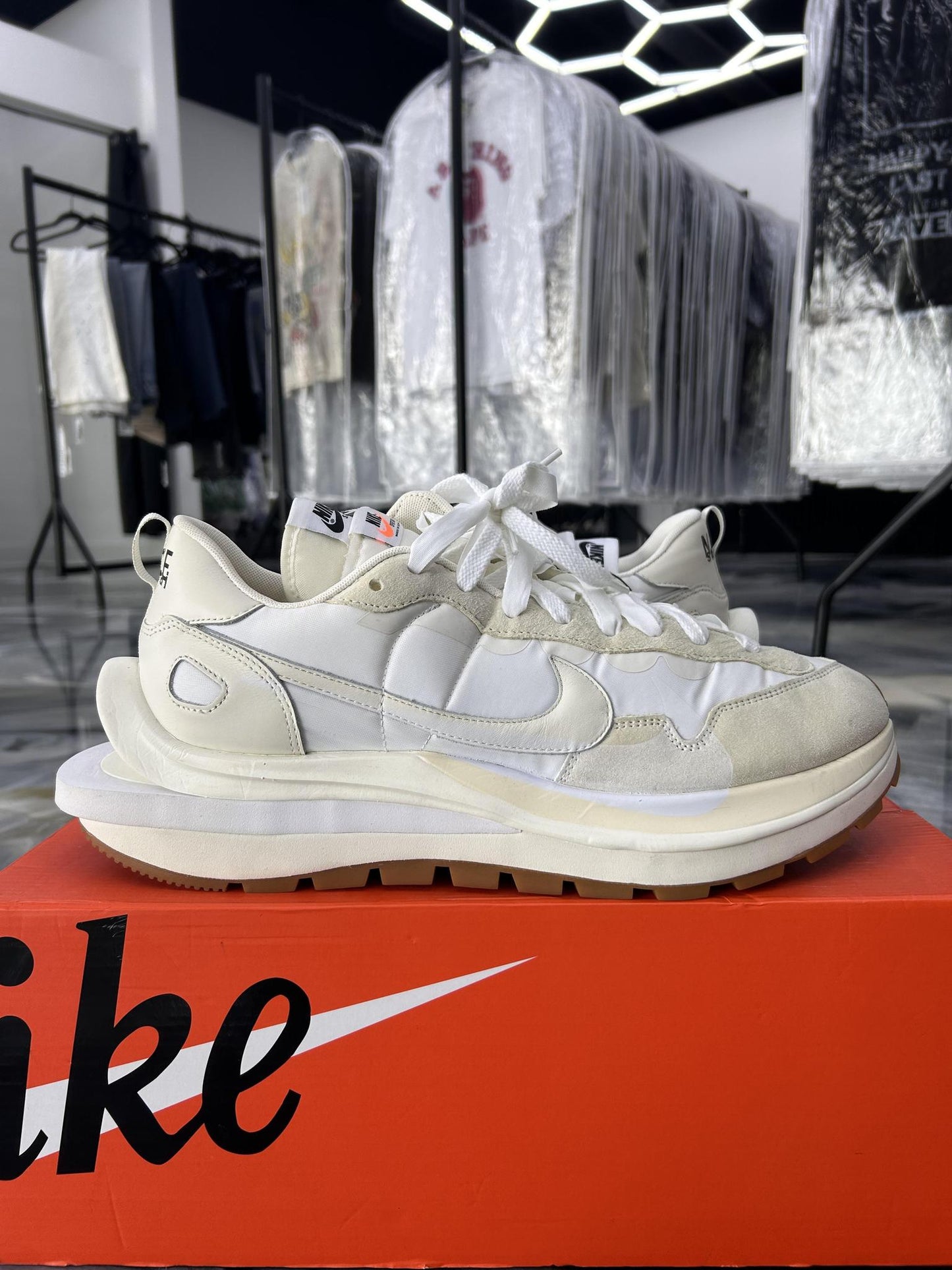 Nike Sacai Vaporwaffle "White Sail" Used Size 14