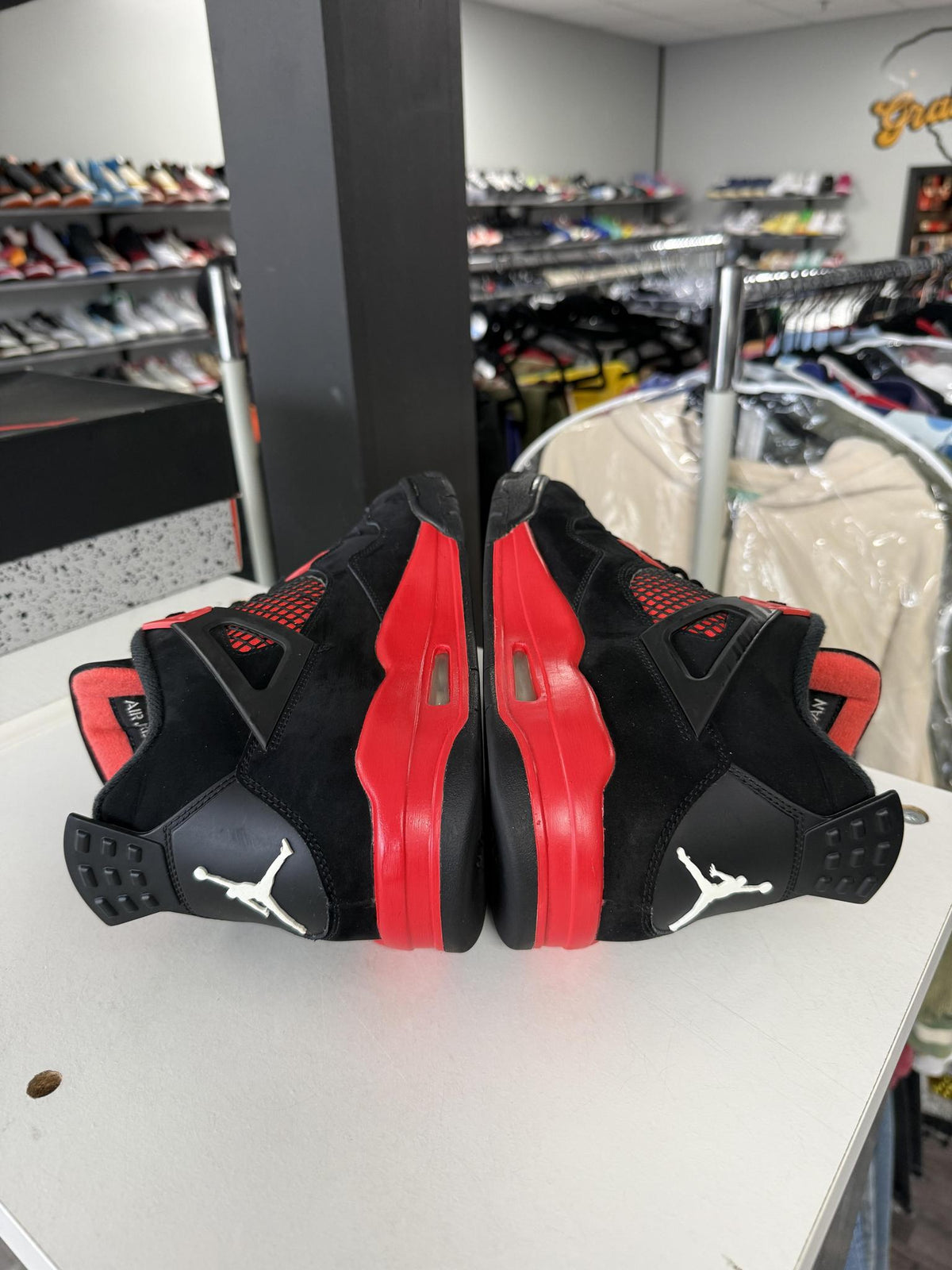 Jordan 4 "Red Thunder" Used Size 11