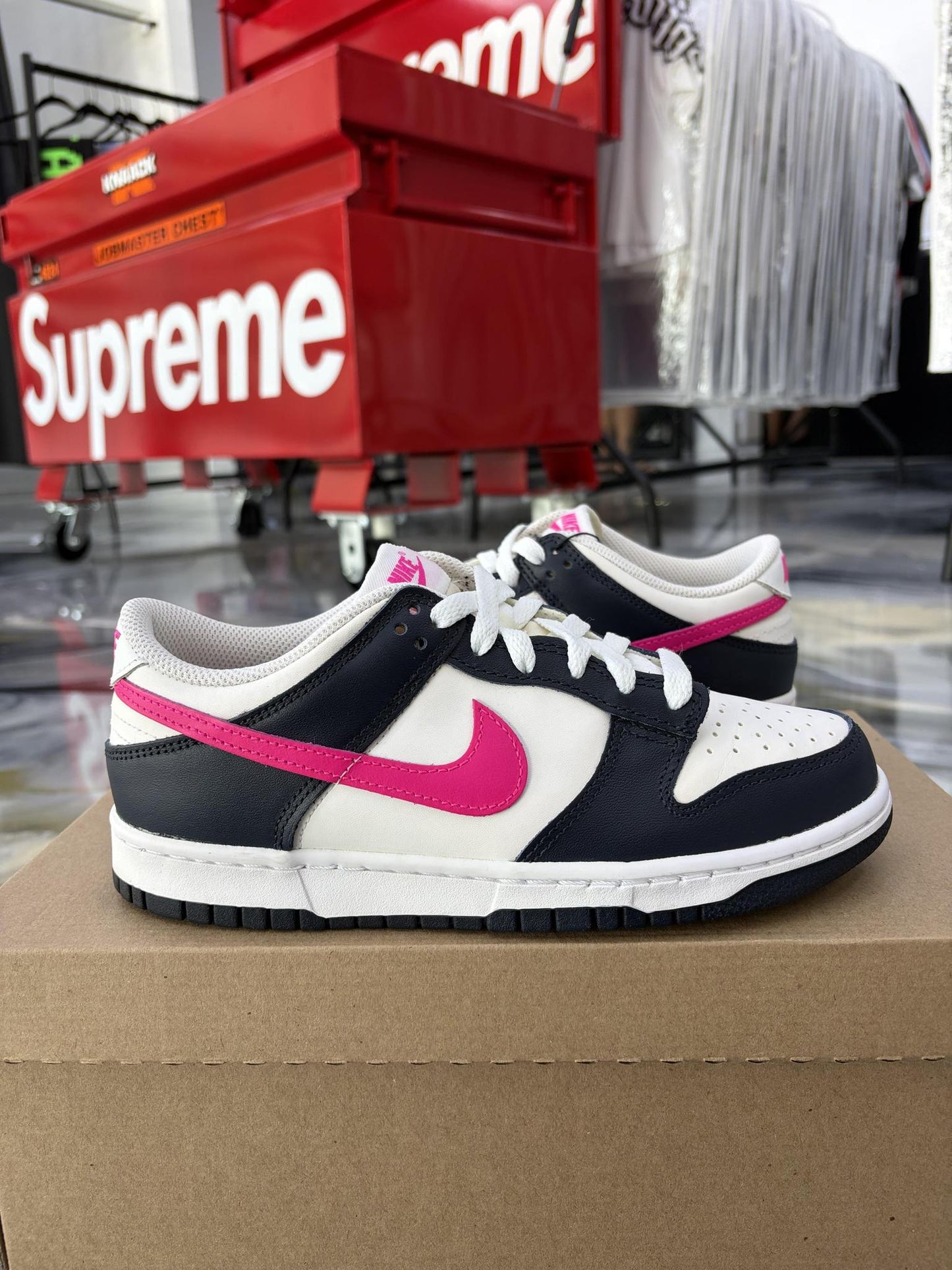 Nike Dunk Low "Obsidian Fierce Pink" Used Size 6Y/7.5W