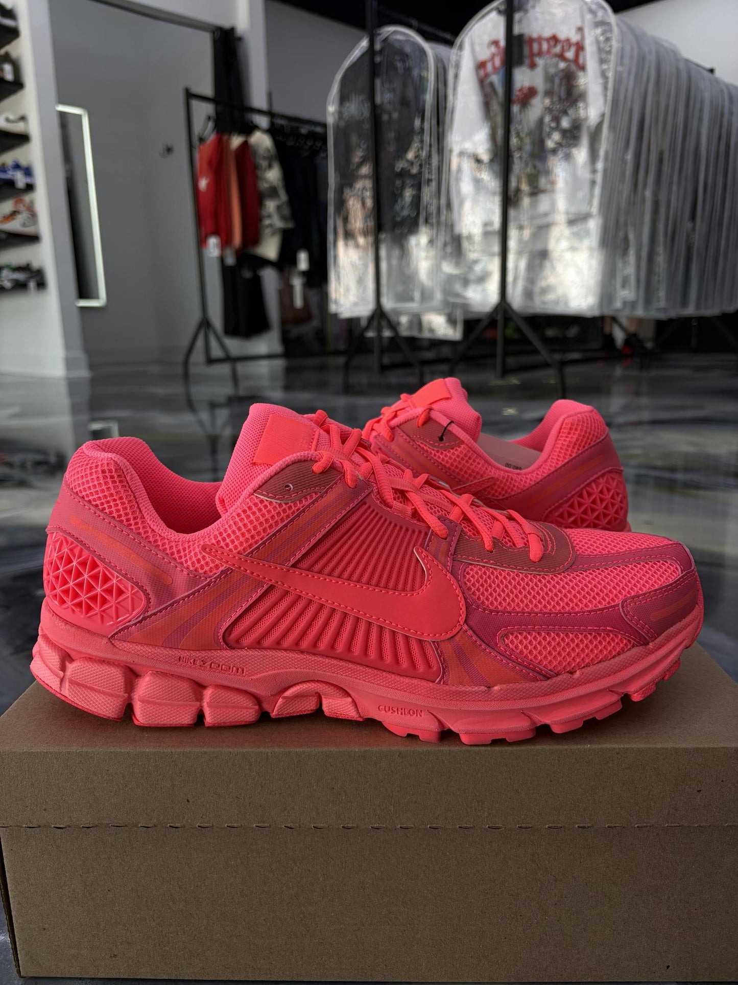 Nike Vomero 5 "Hot Punch" Used Size 13