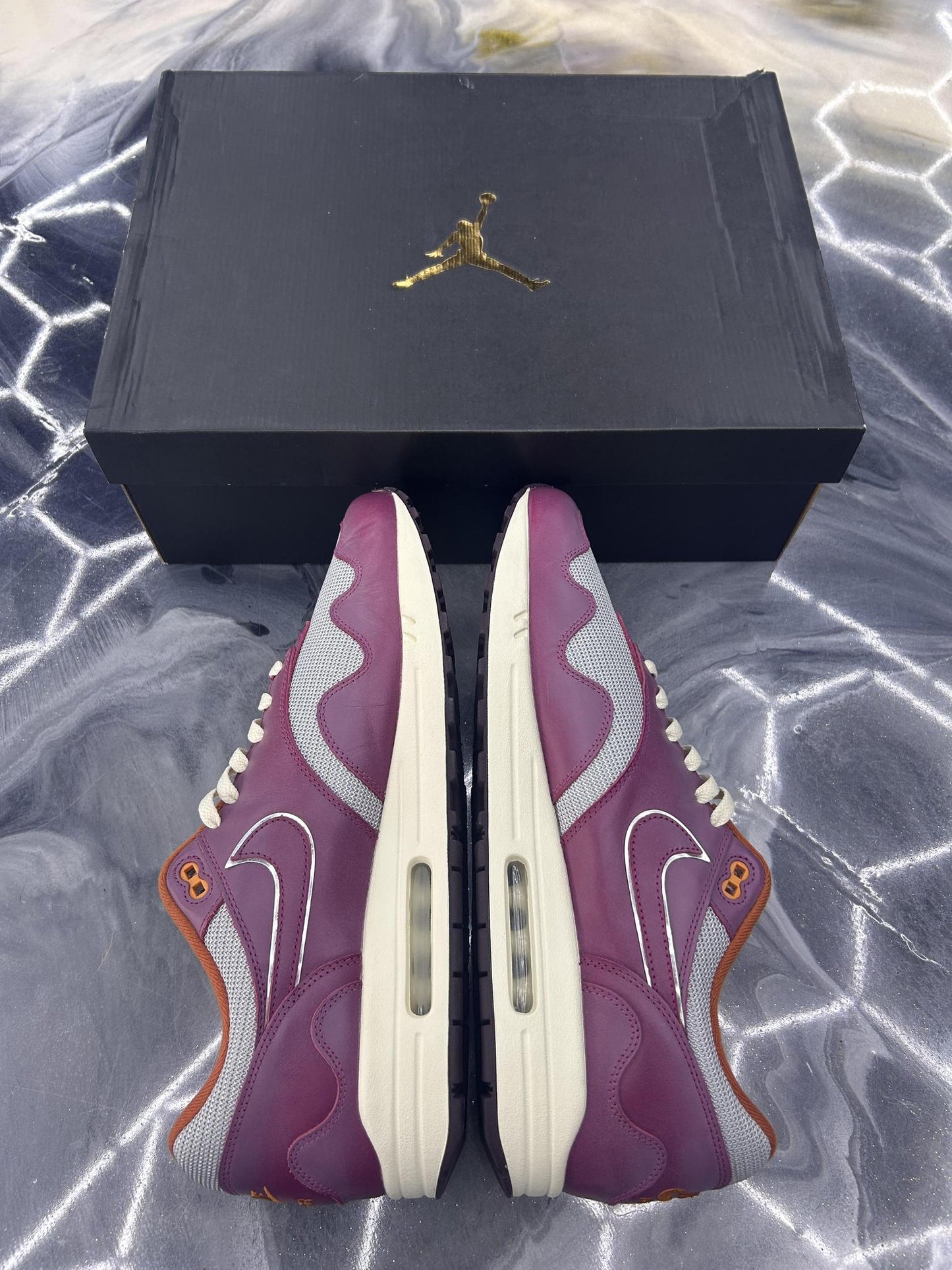 Nike x Patta Air Max 1 "Burgundy" Used Size 15