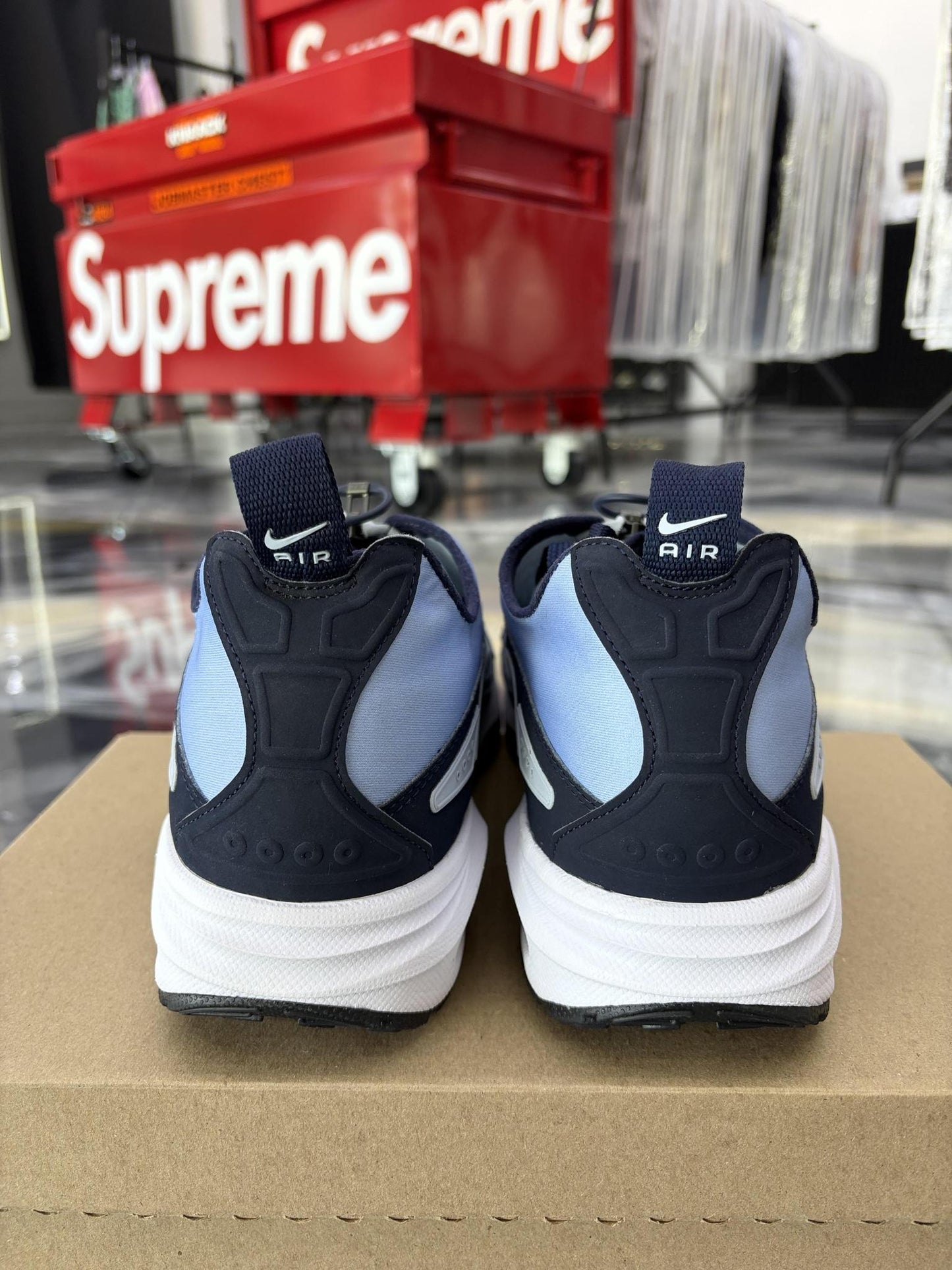 Nike Air Max "Sunder Blue Ice" Used Size 9.5