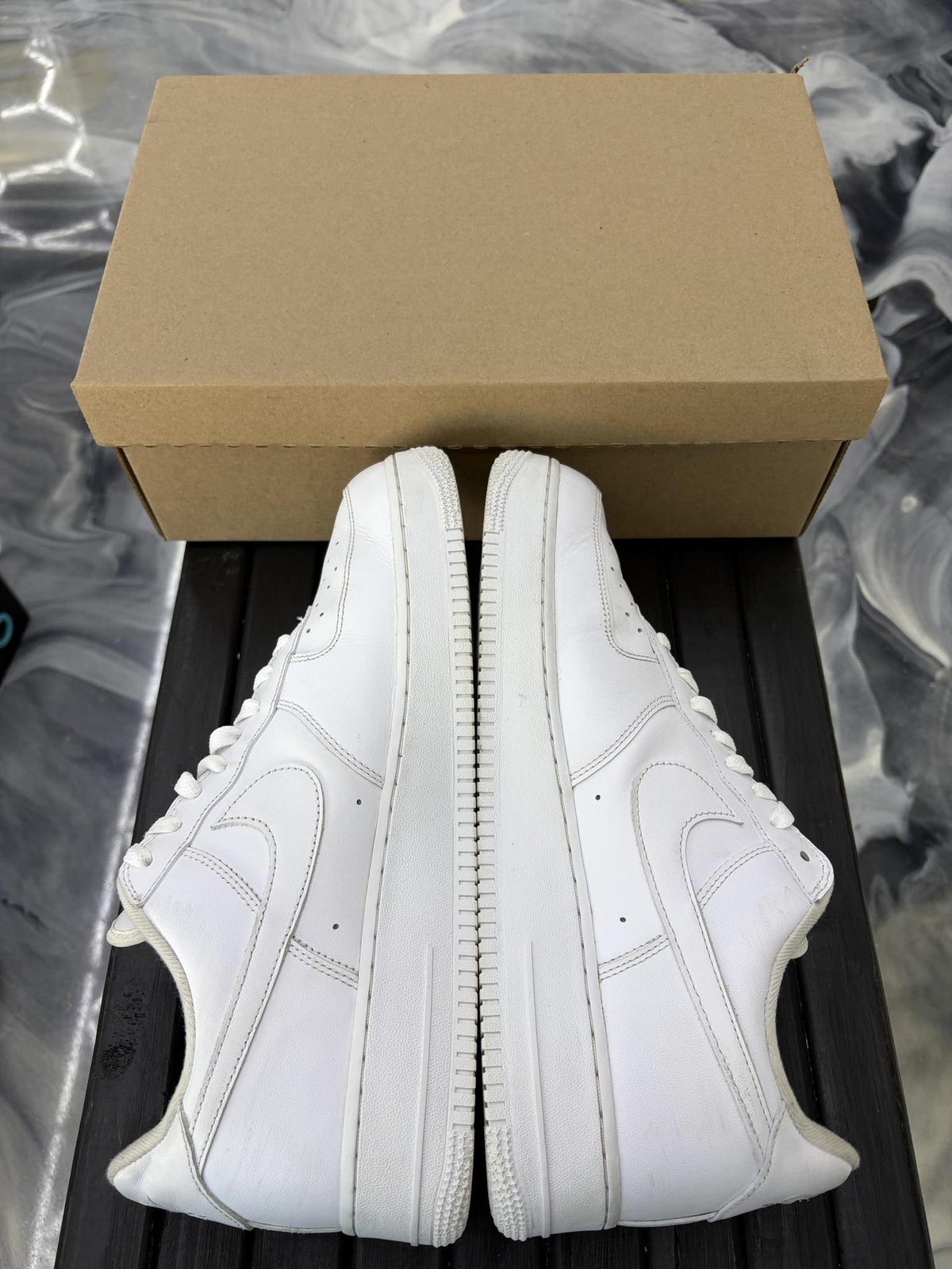 Nike Air Force 1 Supreme "White" Used Size 12