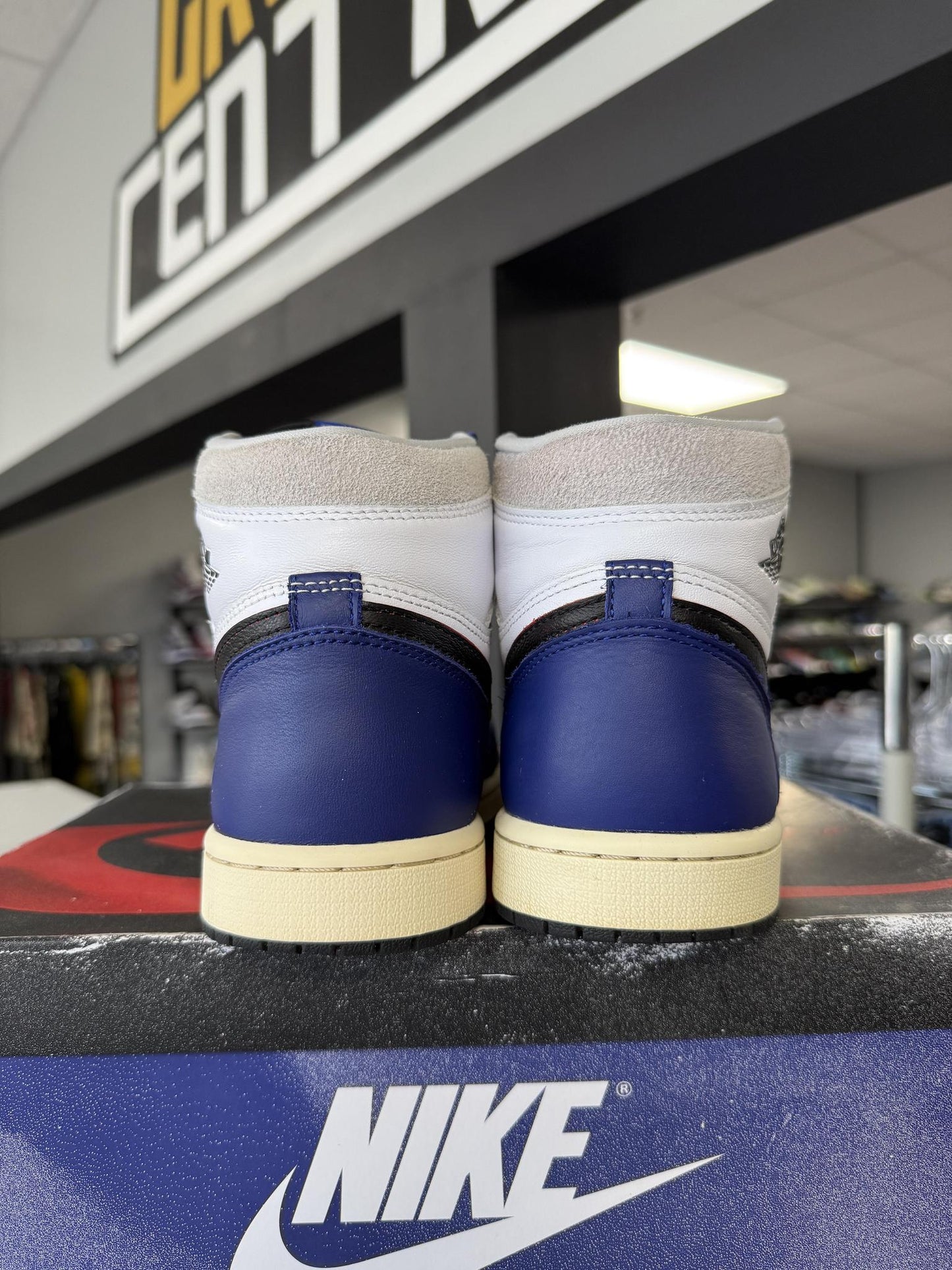 Jordan 1 "Rare Air" Used Size 8.5