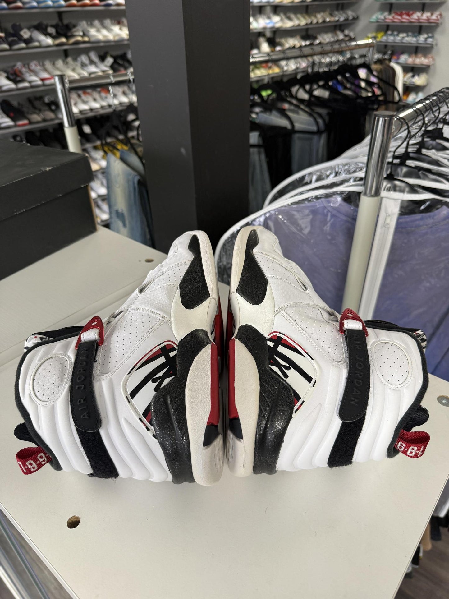 Jordan 8 "Alternate" Used Size 10.5