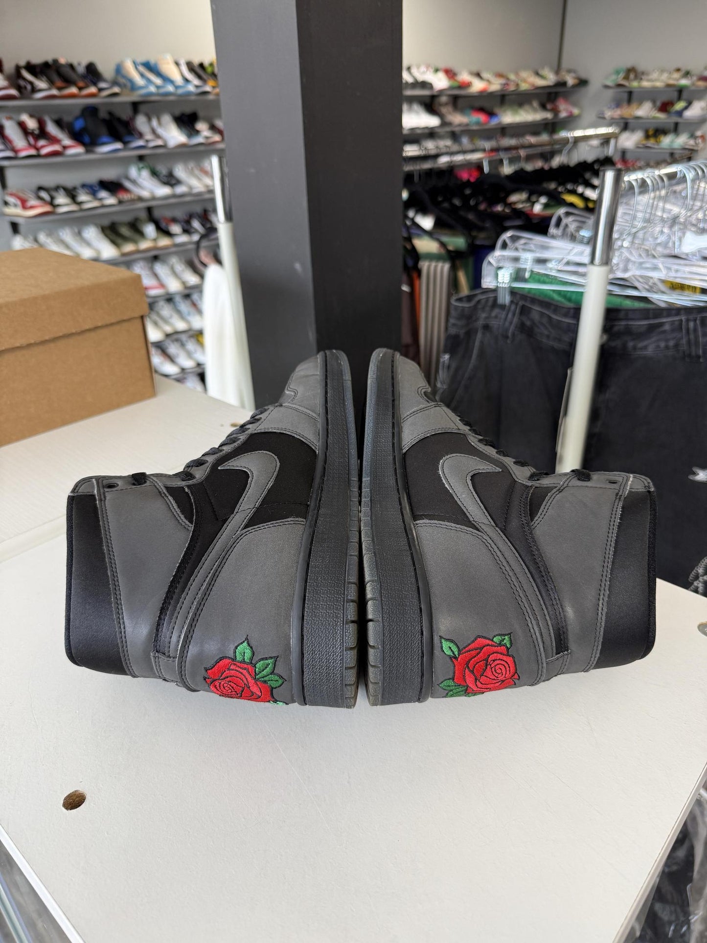 Jordan 1 "Rox Brown" Used Size 10