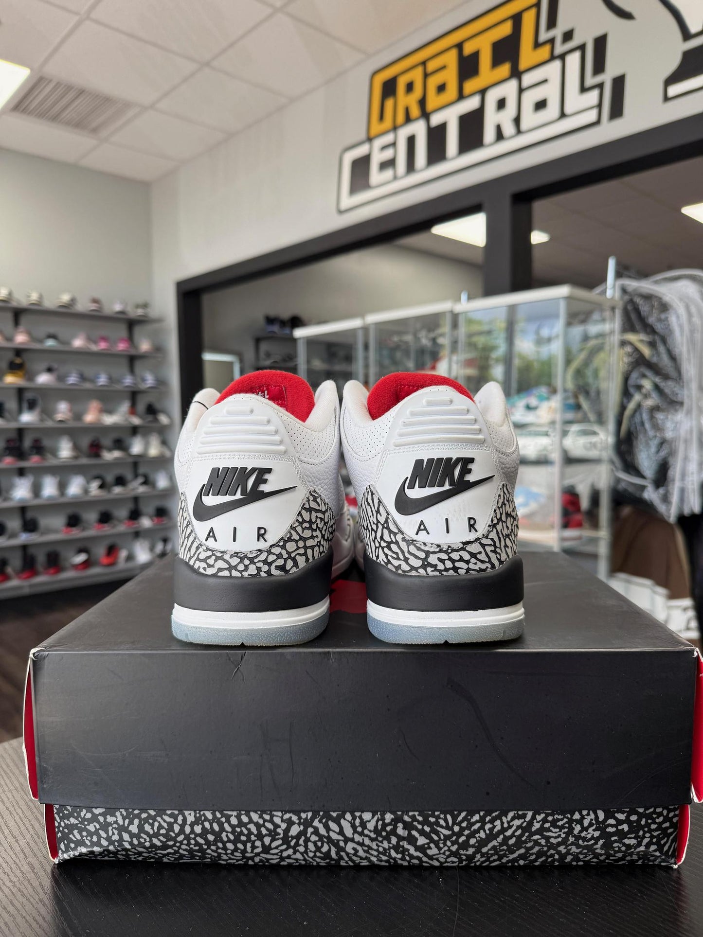 Jordan 3 "Free Throw Line" Used Size 10