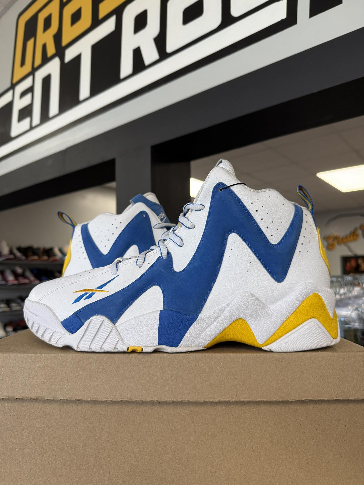 Reebok Hurrikaze 2 "NCAA Pack" Used Size 11.5