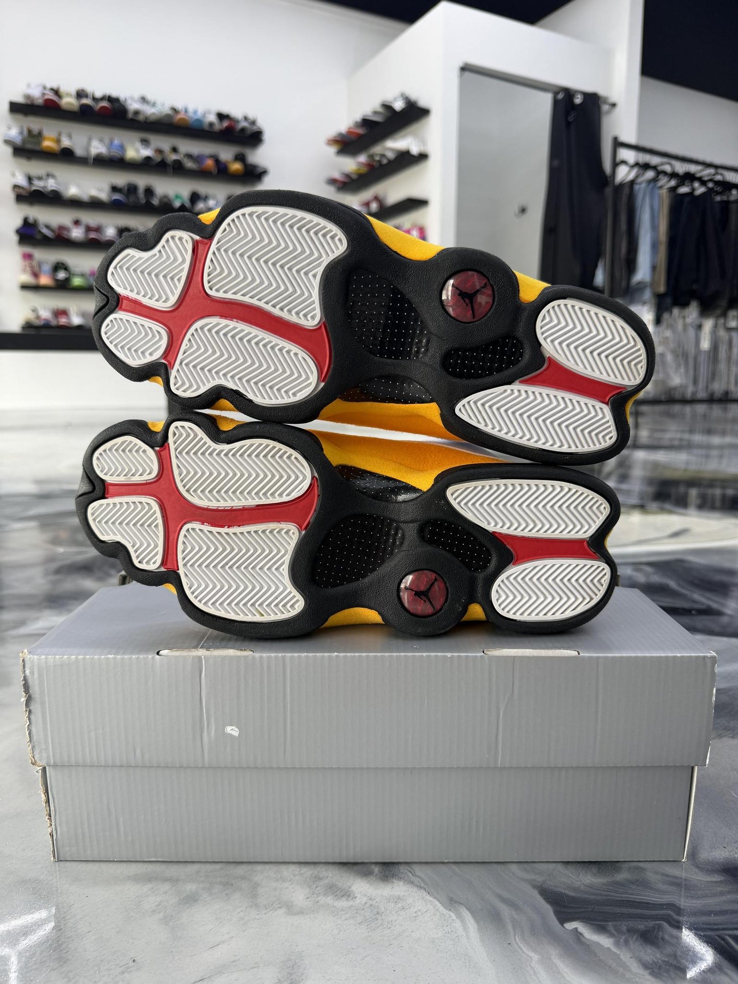 Jordan 13 "Del Sol" Used Size 11