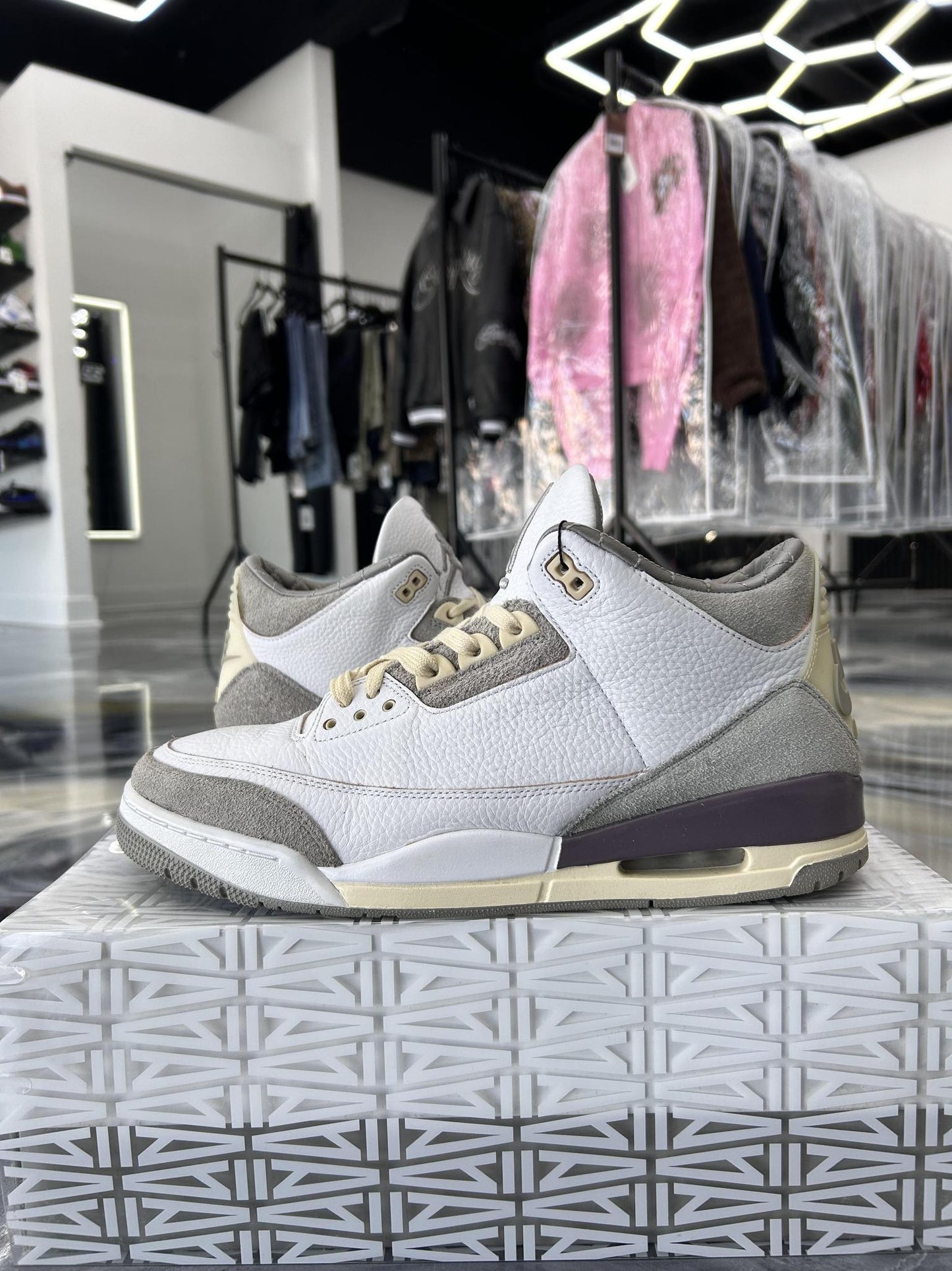 Jordan 3 A Ma Maniere Used Size 13